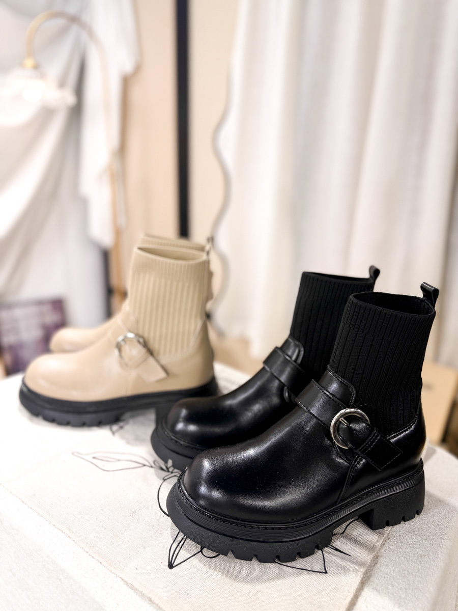 羅紋料筒位．銀扣．真皮 厚底短BOOTS【不設退換】