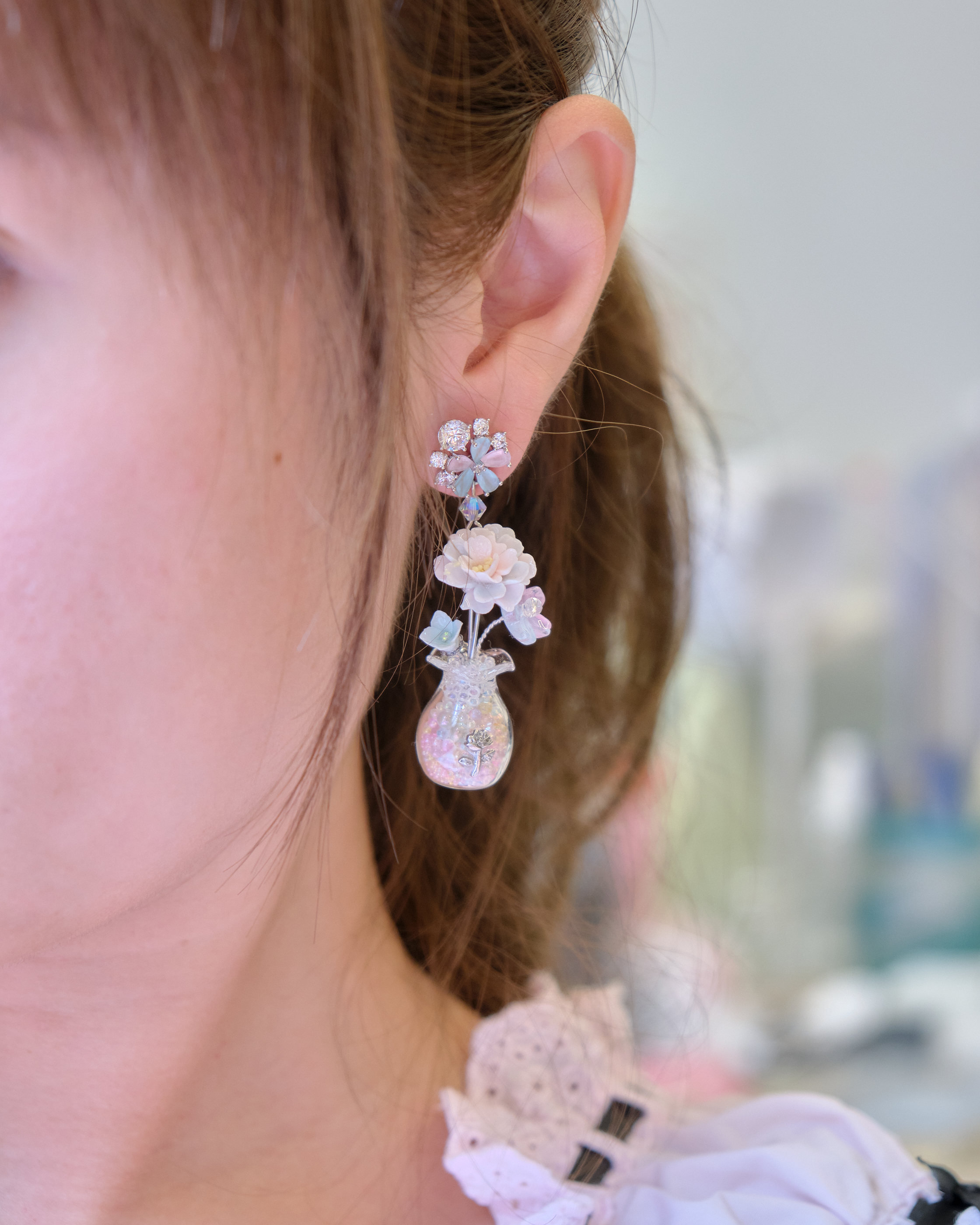 13950 Floating Bloom Vase Earrings