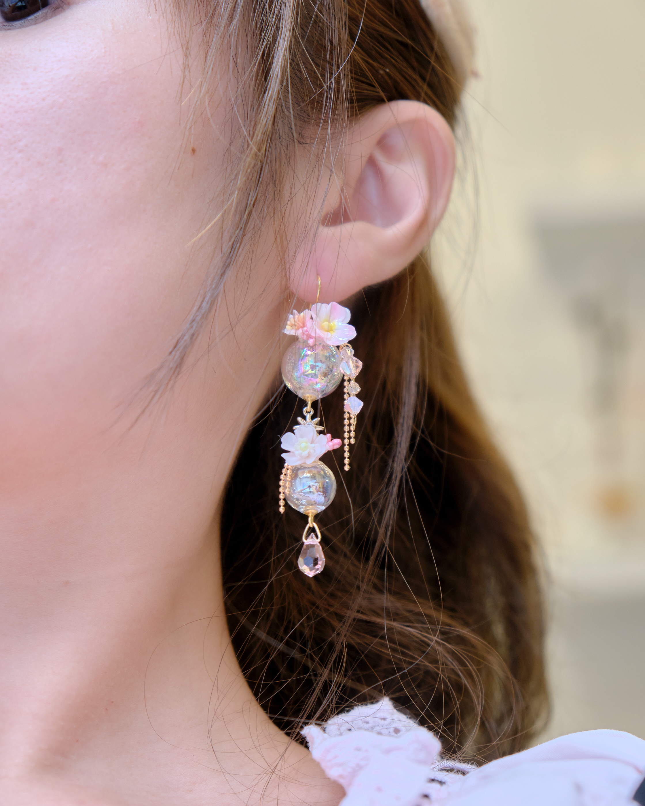 13945 Pom-Pom Glass Globe Earrings