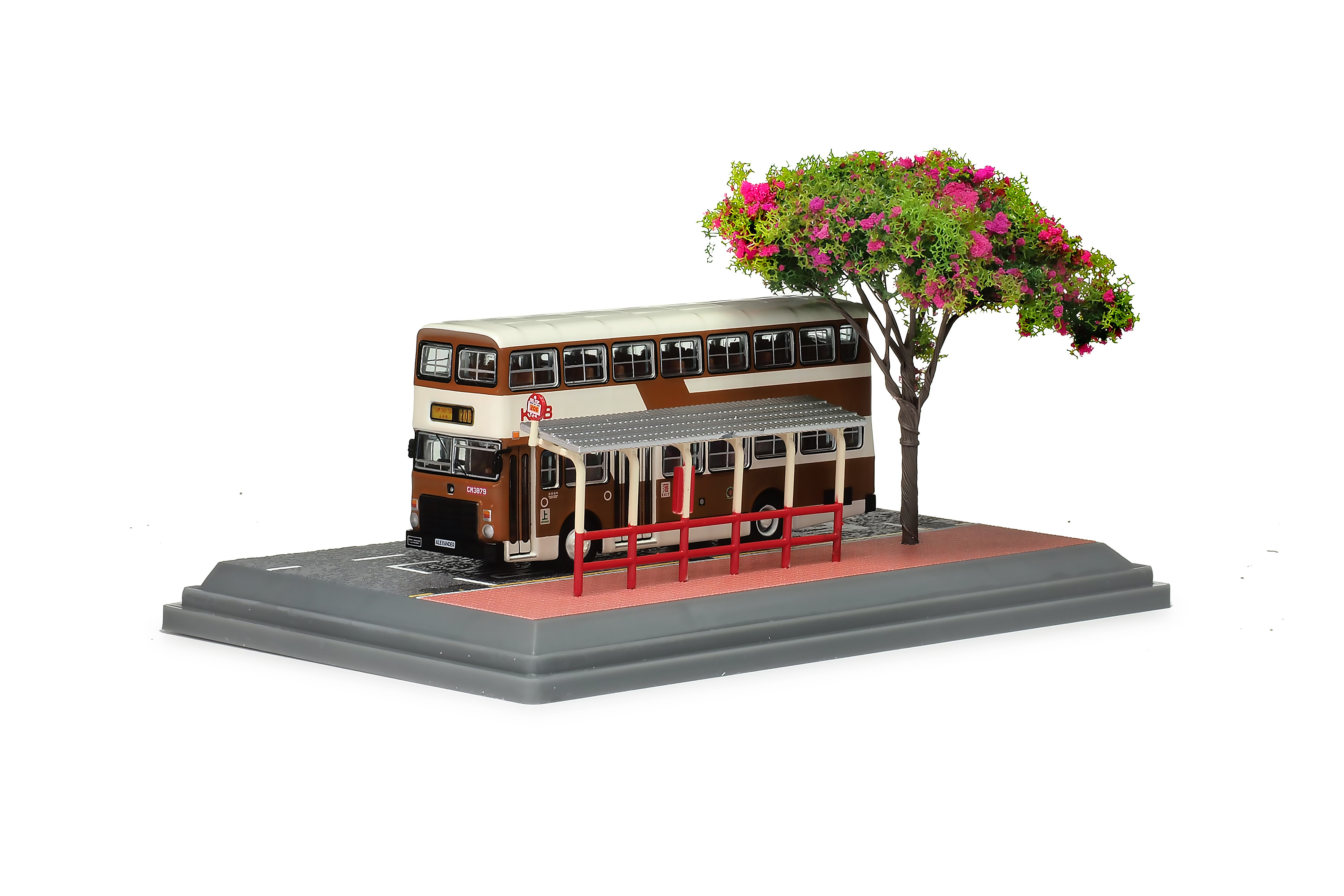 KMB2026039 1:120 KMB Leyland Victory MK2 A/C 9.8m (206)