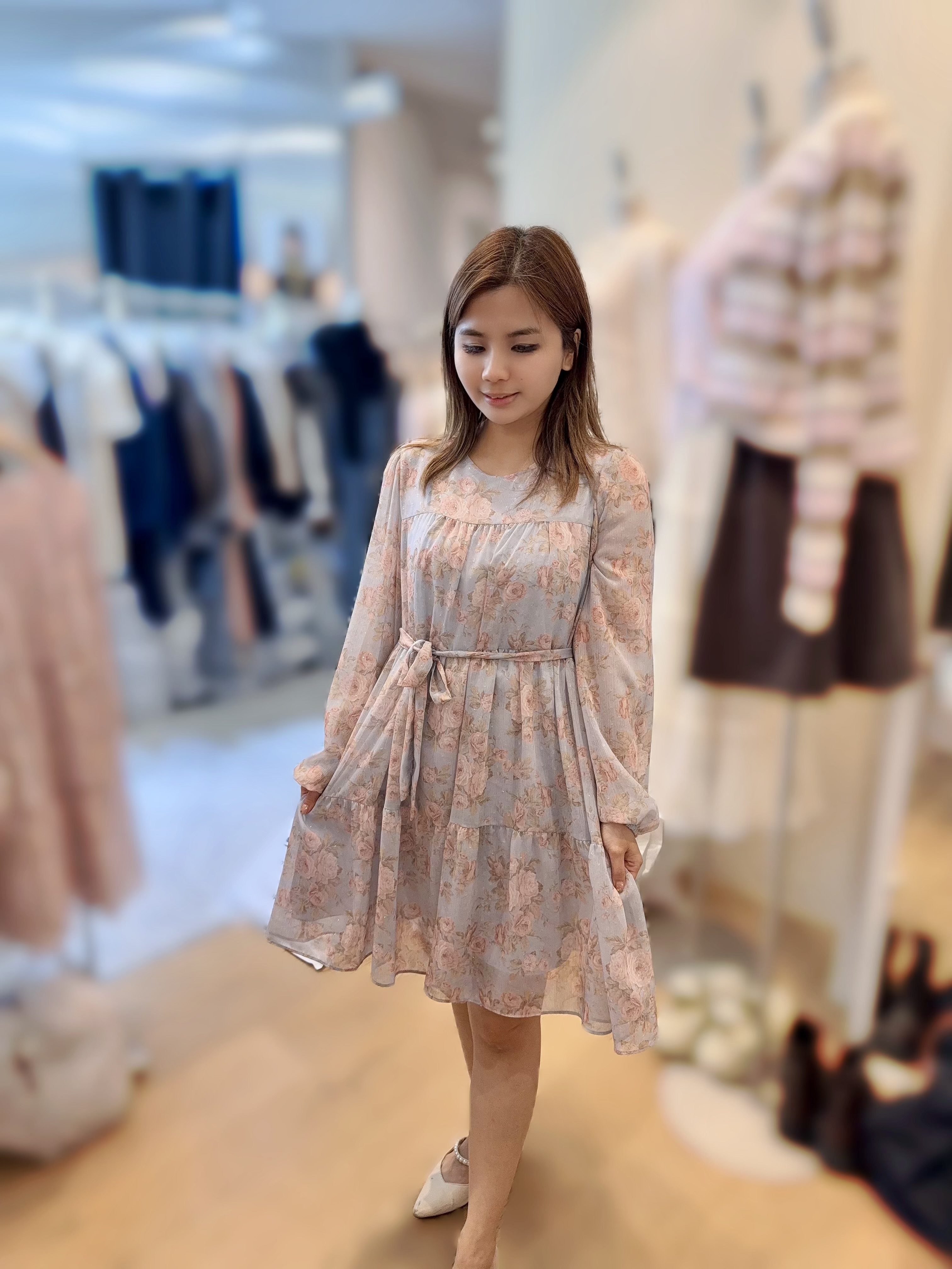 OV35 胸40 腰53  HIP48 長34 $649