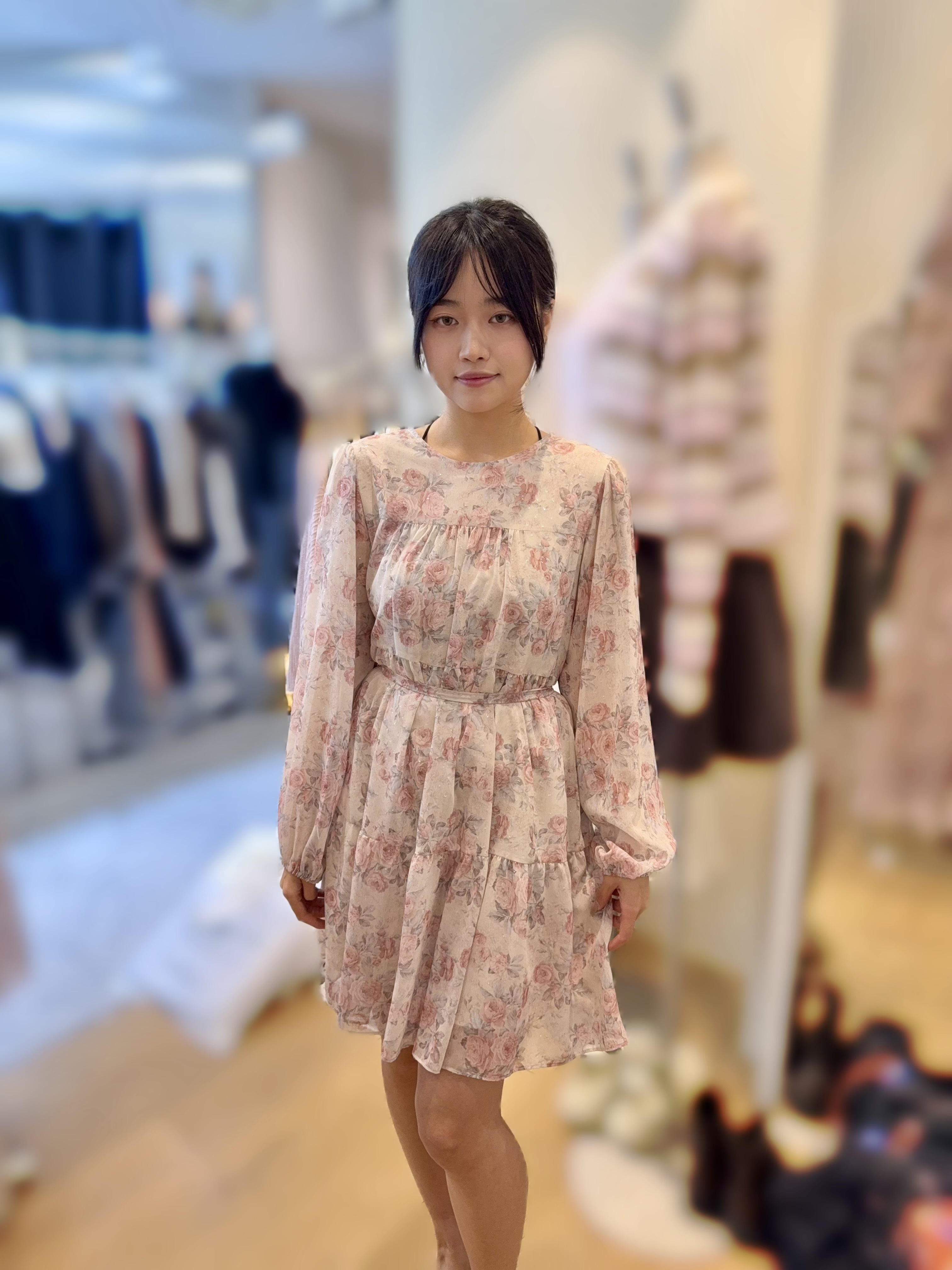 OV35 胸40 腰53  HIP48 長34 $649