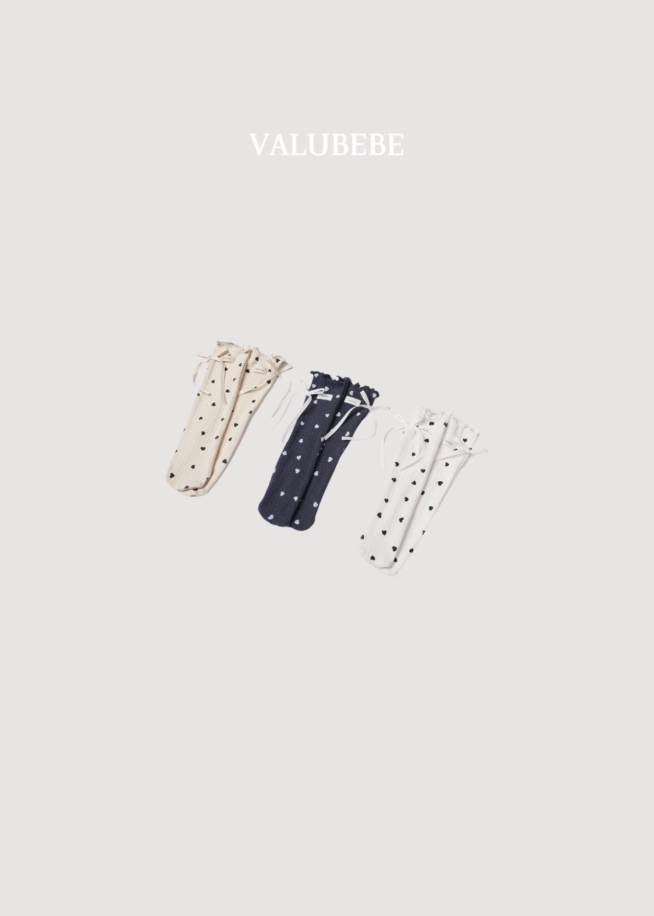 VALU BEBE Blanc Heart Roll Socks