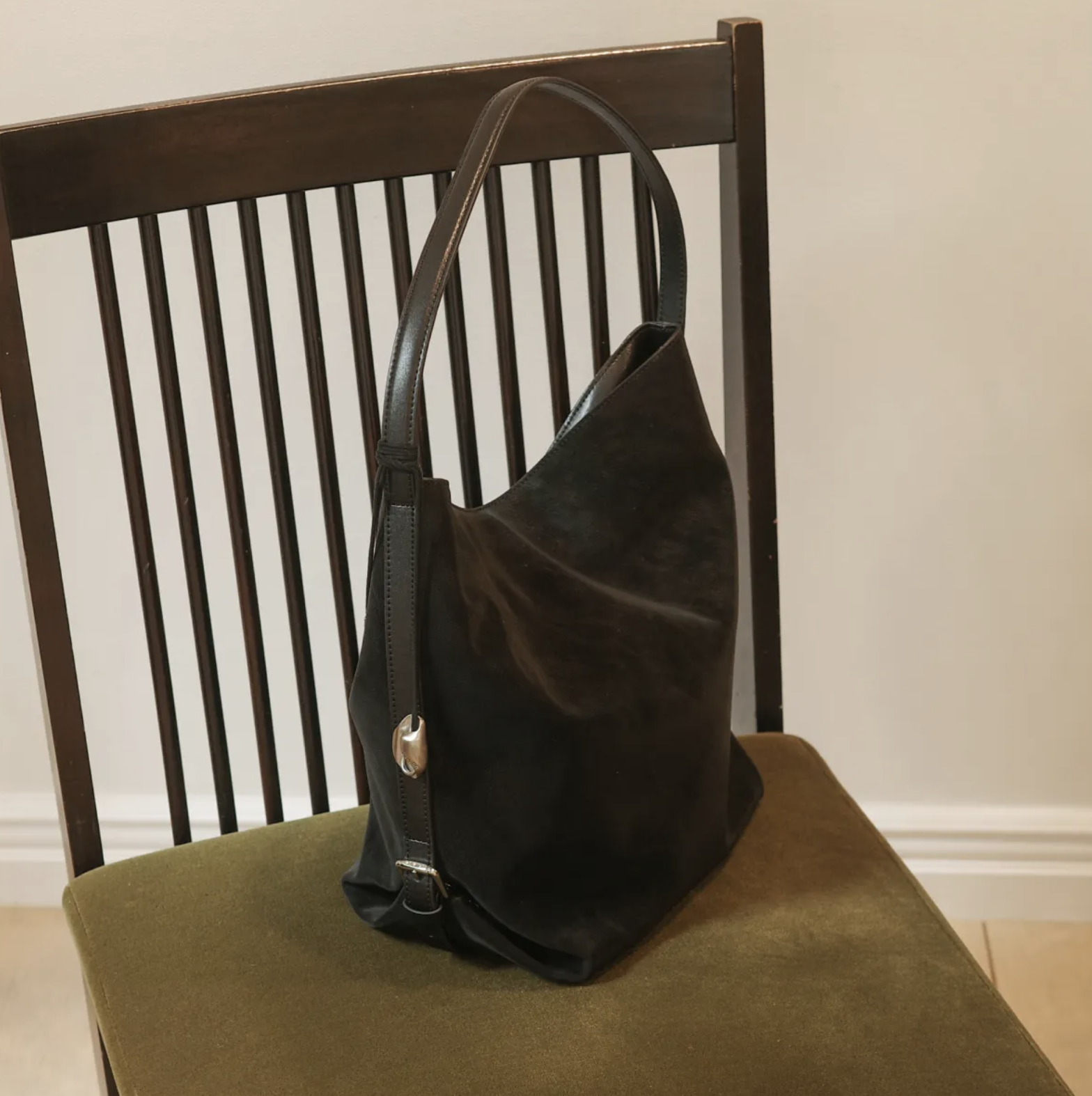 <韓國代購> STAND OIL MIO BUCKET BAG LARGE
