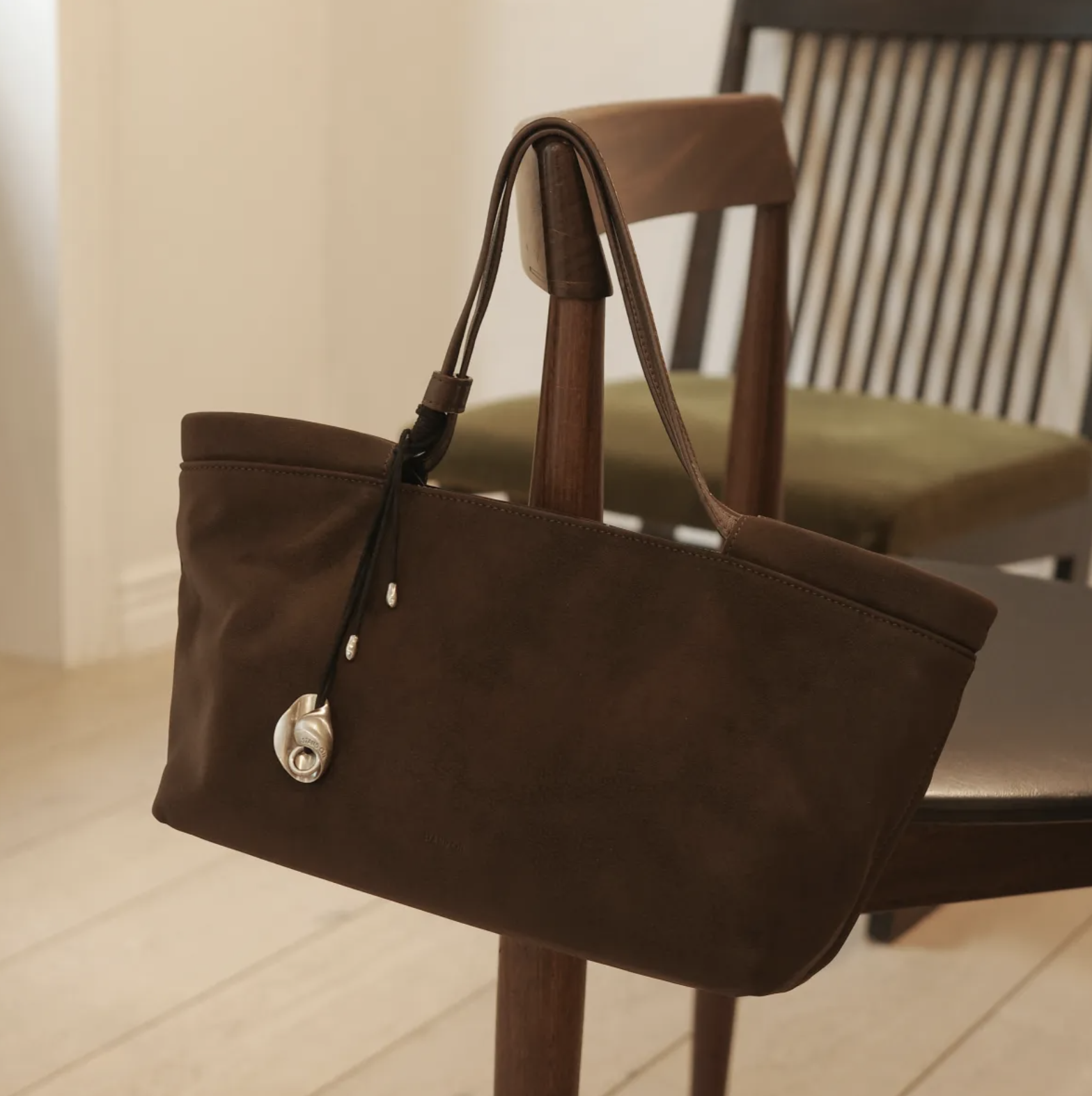 <韓國代購> STAND OIL BATEAU BAG