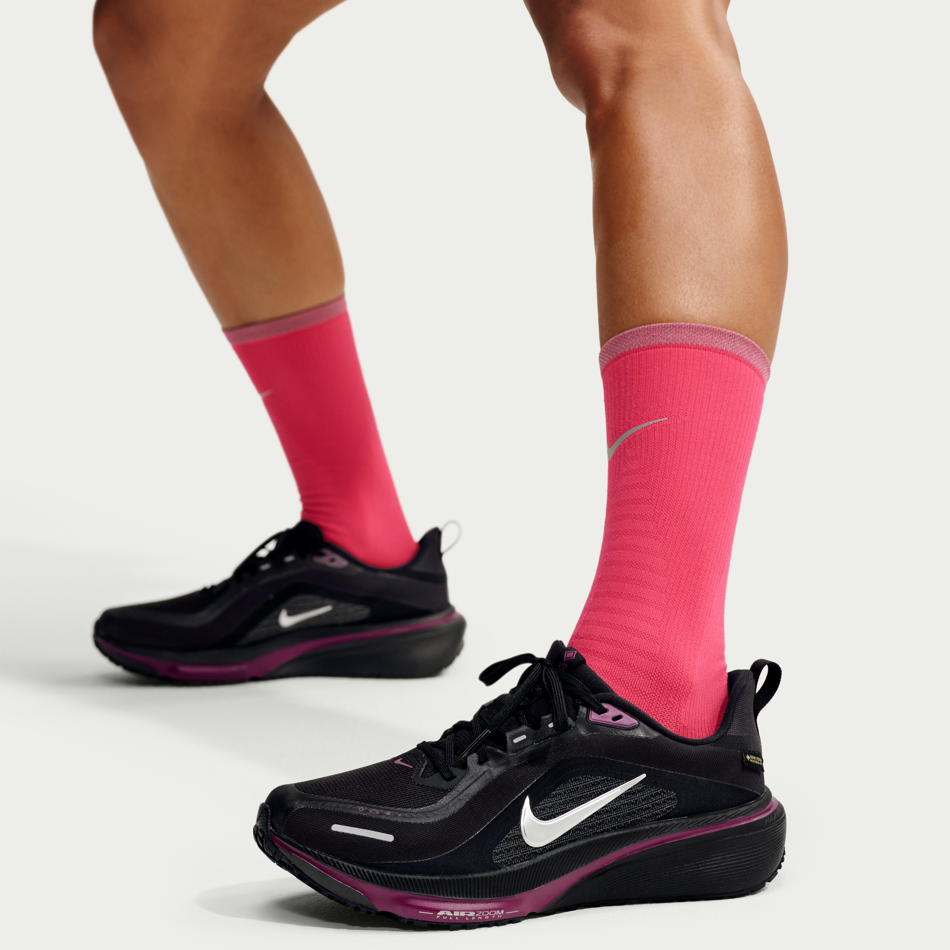 女鞋 NIKE W AIR ZOOM PEGASUS 42 GORE-TEX 黑紫 防水 緩震 小飛馬 慢跑 運動鞋【IQ1085-001】
