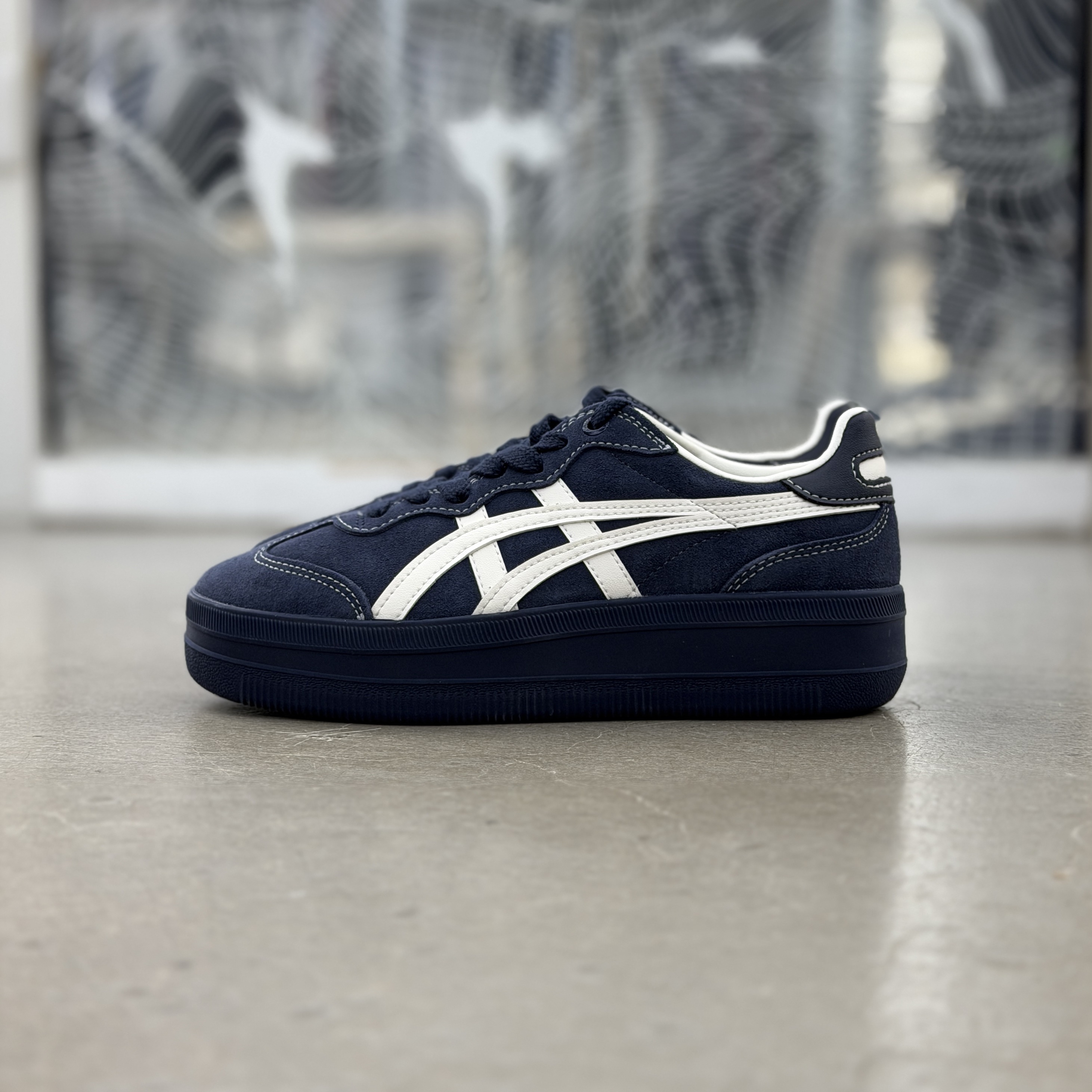 Onitsuka Tiger Tokuten Chunk- Navy
