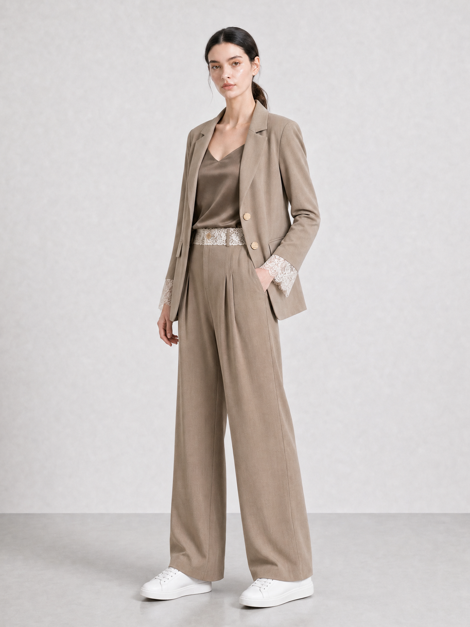 mi-tu Lace-Panel Wide-Leg Trousers