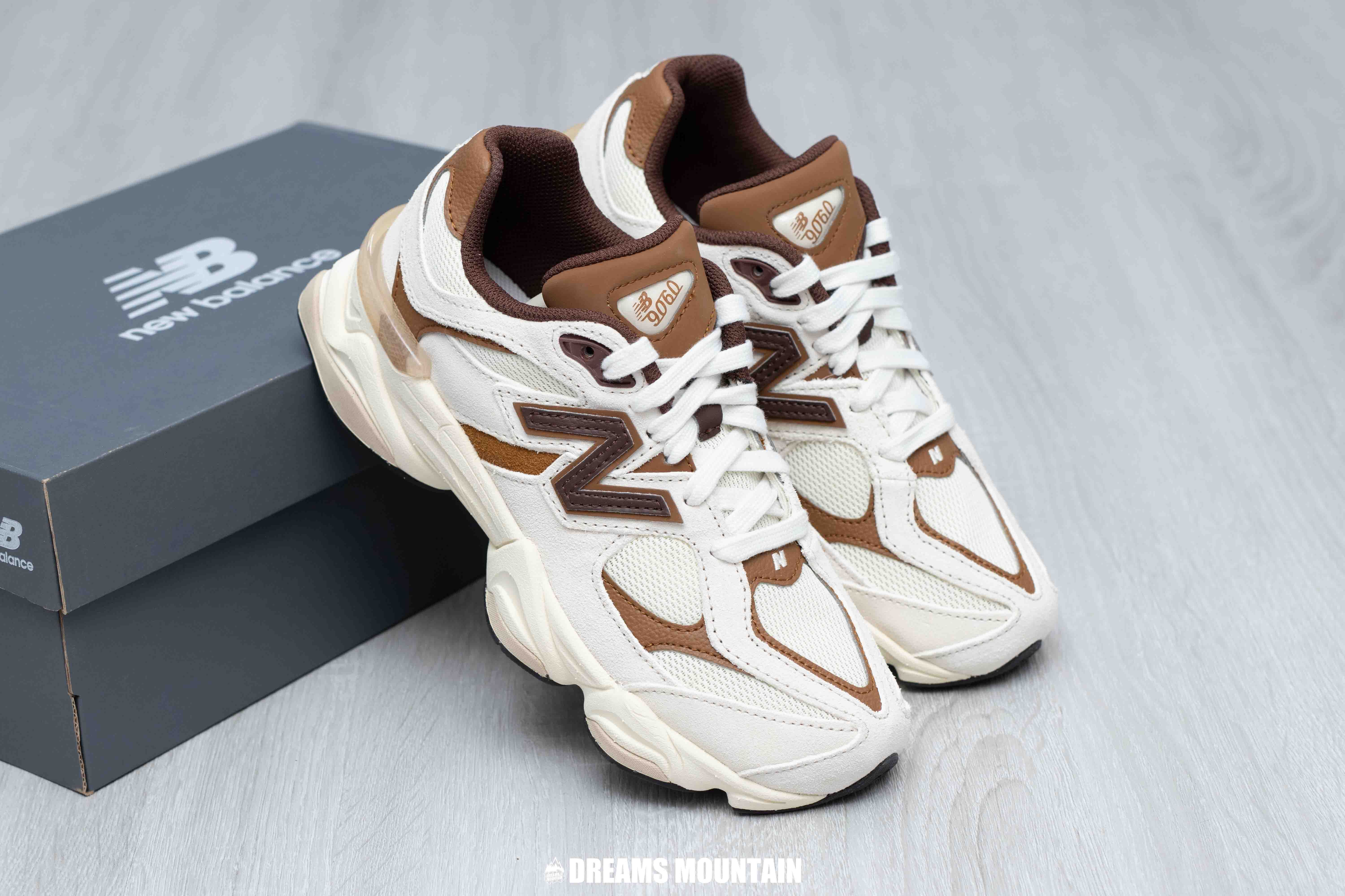 【預訂】NEW BALANCE 9060 奶油白啡-GS