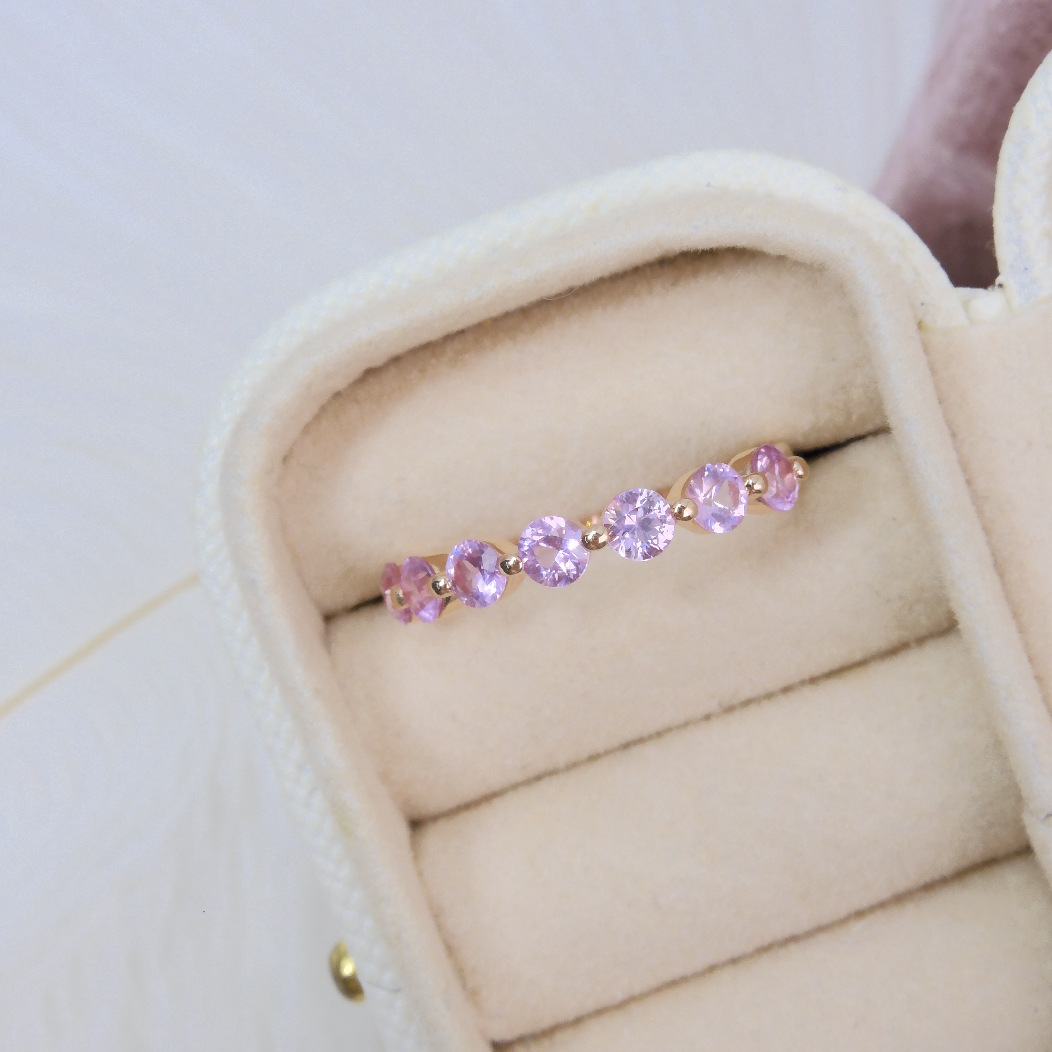 Bespoke 18K Gold 0.96ct Pink Sapphire Ring