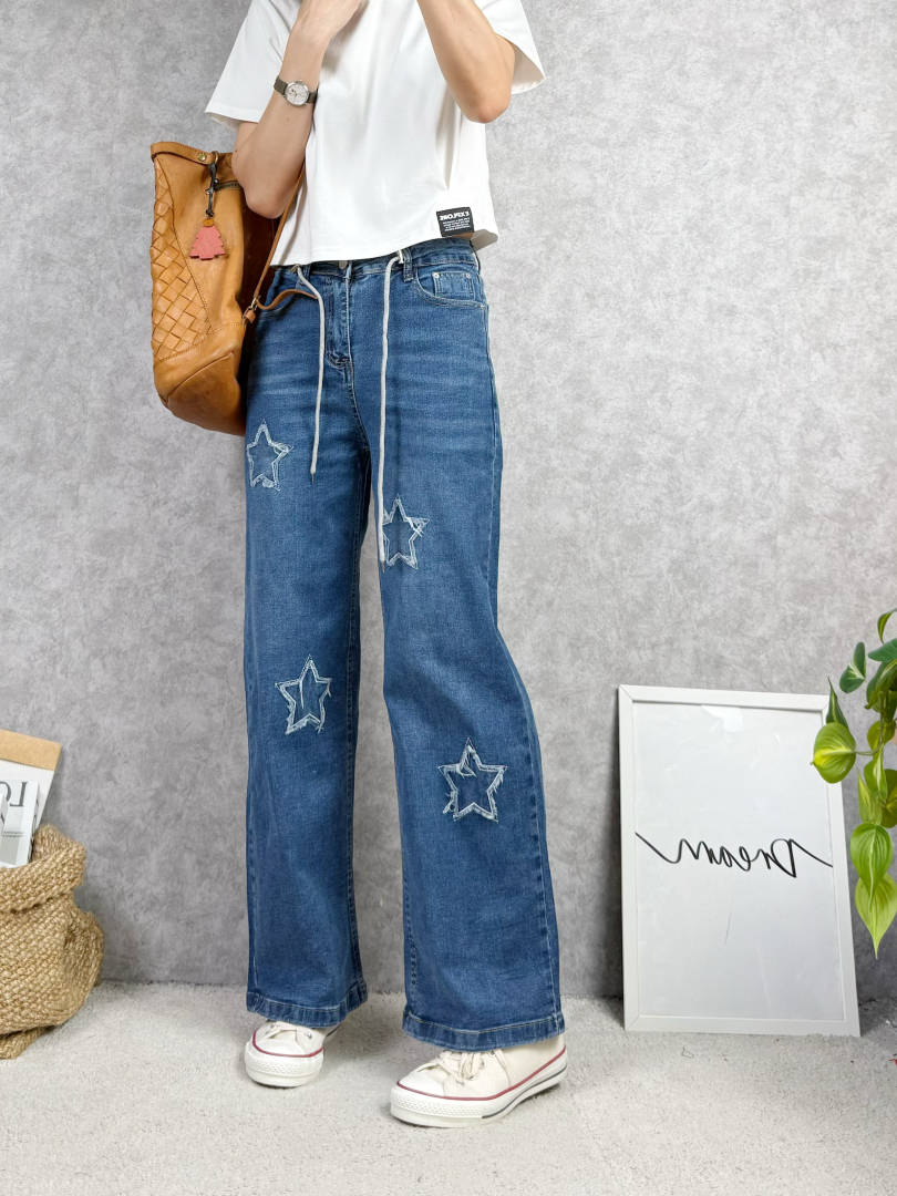 今天一點亮點★星星刺繡顯瘦牛仔寬褲