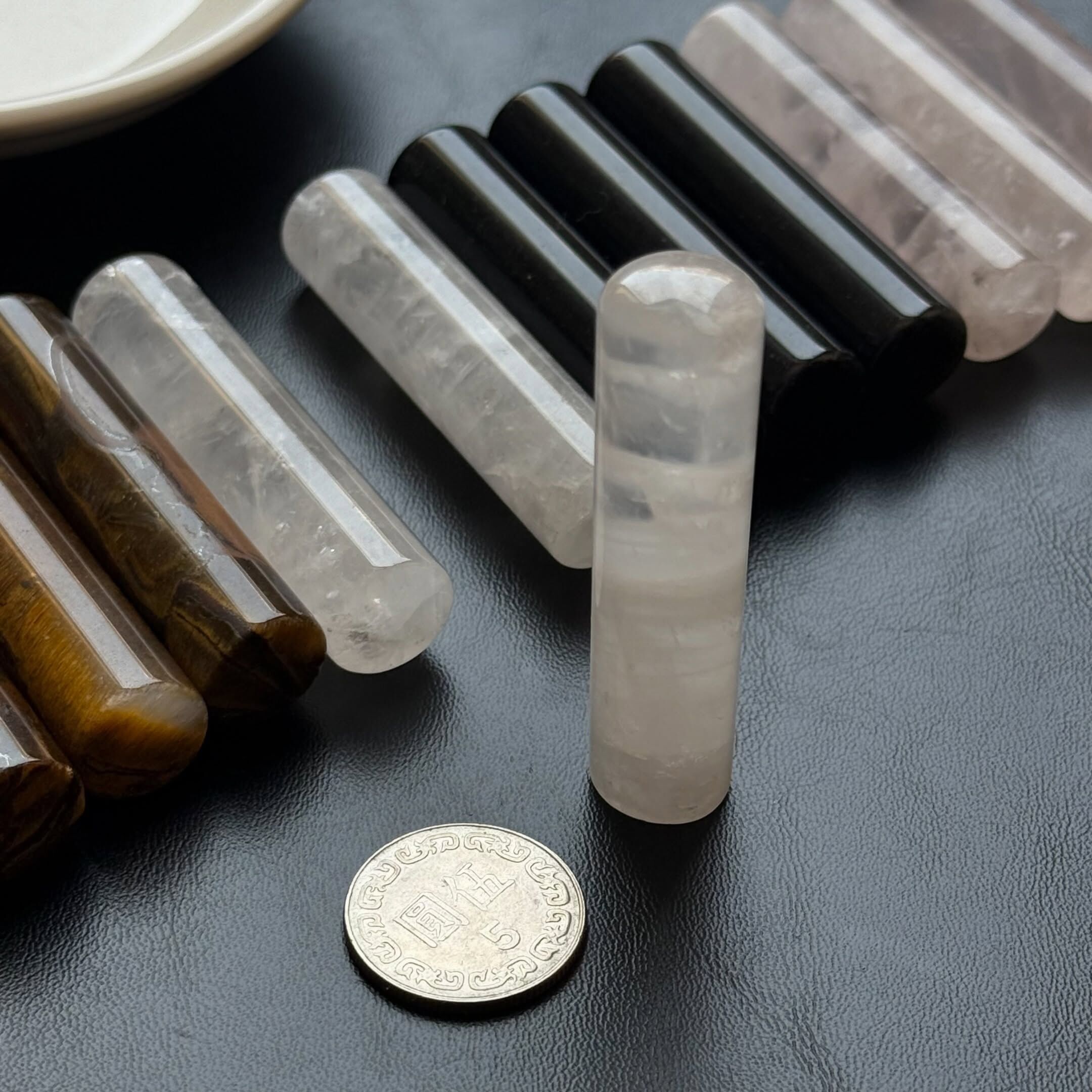 [原石] 虎眼石、白水晶、黑曜石、粉晶 水晶印章