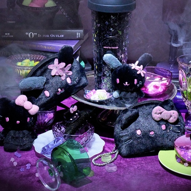 SANRIO HOUSE PINK x BLACK 黑粉 化妝包 收納包 花小兔 KITTY 三麗鷗