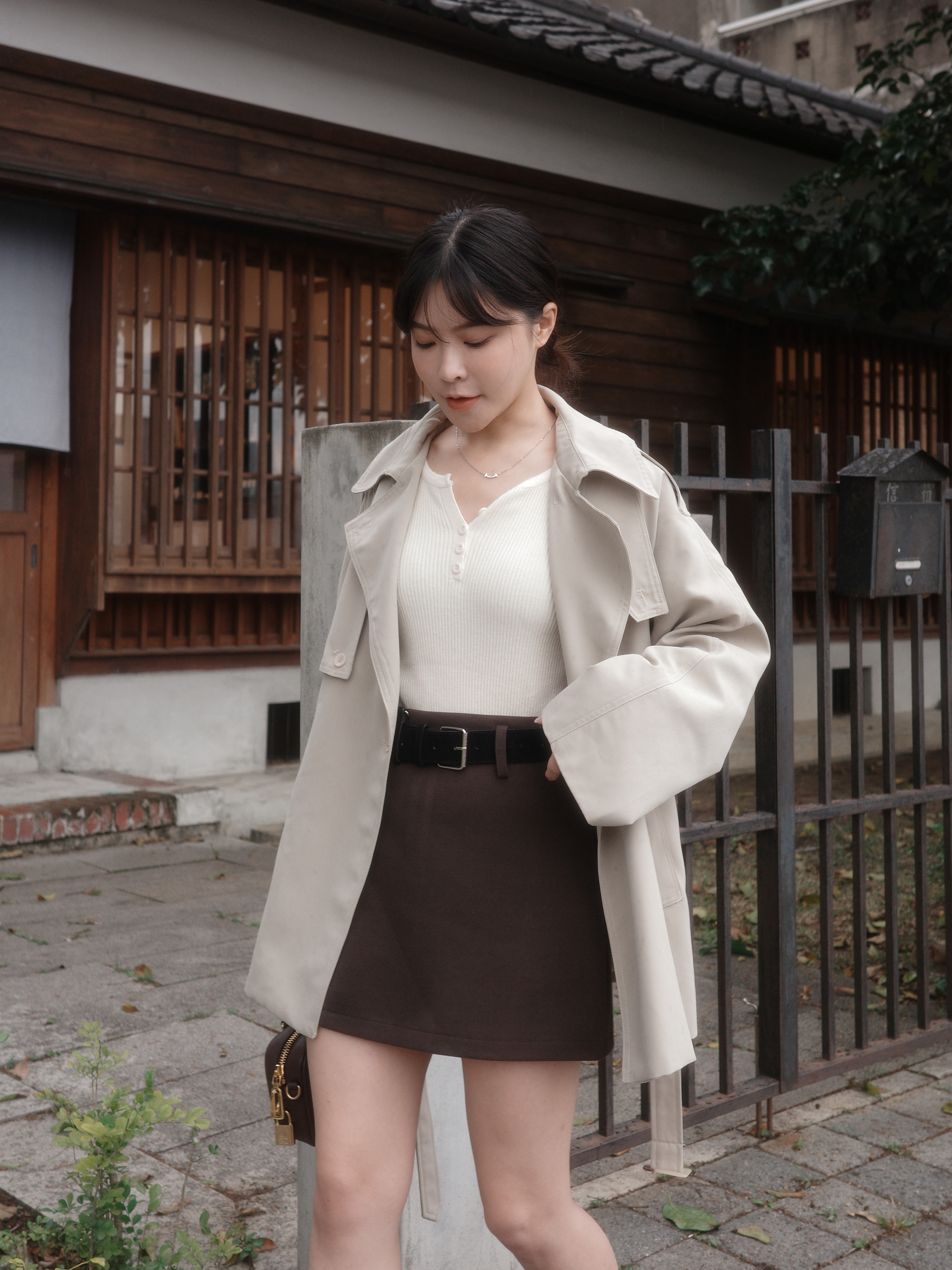 美シルエット 上質 ドレープ トレンチコート