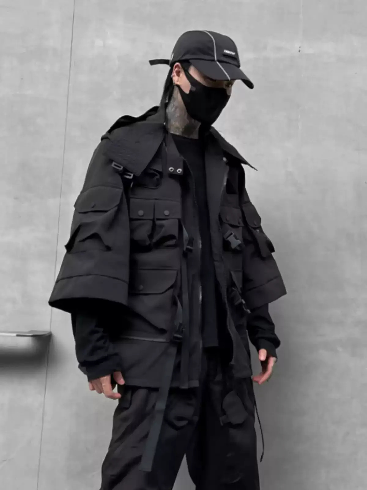 𝙏𝙀𝘾𝙃𝙒𝙀𝘼𝙍 傘兵機能多口袋連帽衝鋒衣