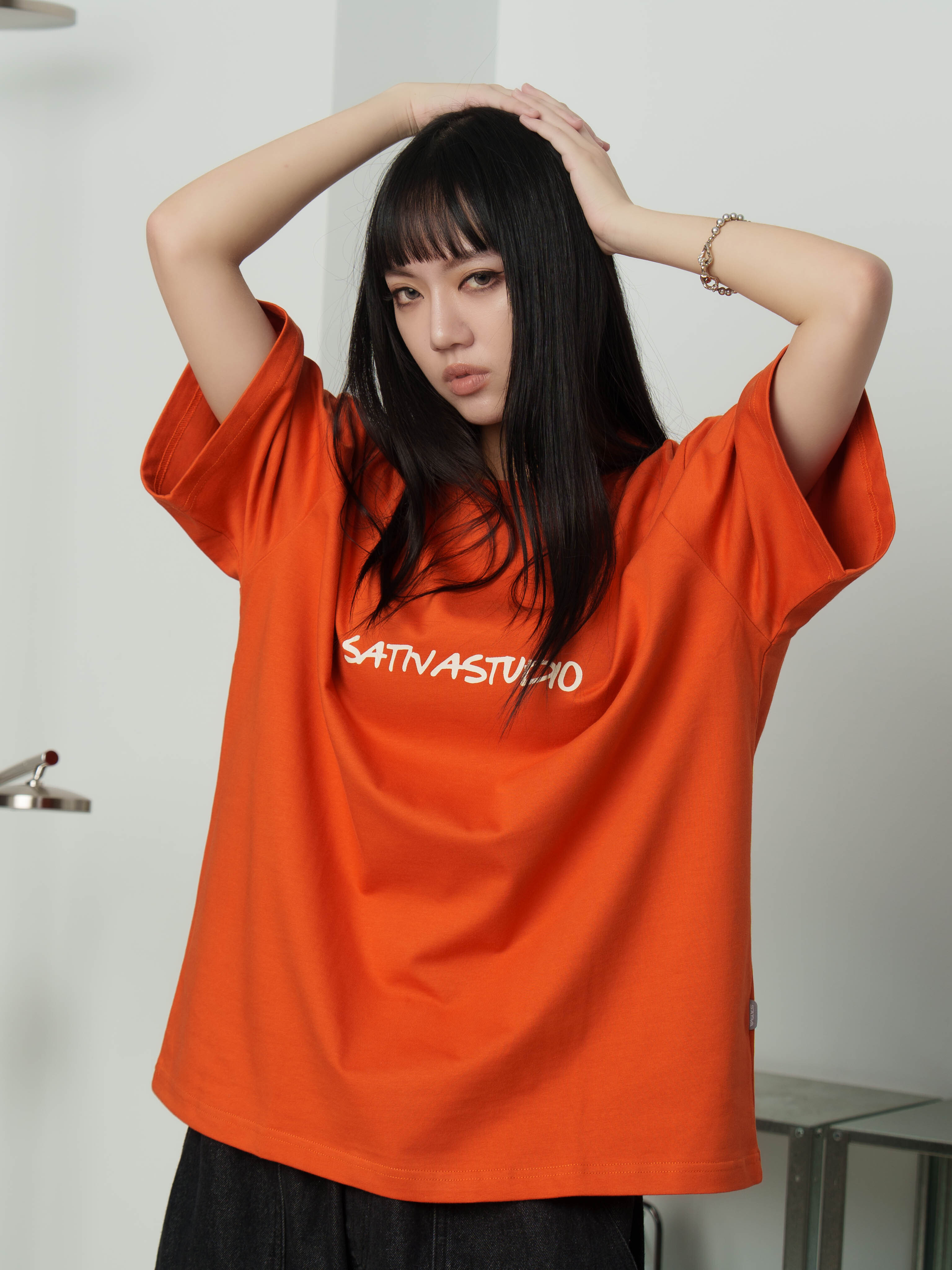 SATIVA T-01 "Simple" Tee 字母 手寫 字體 Logo 短袖 三色