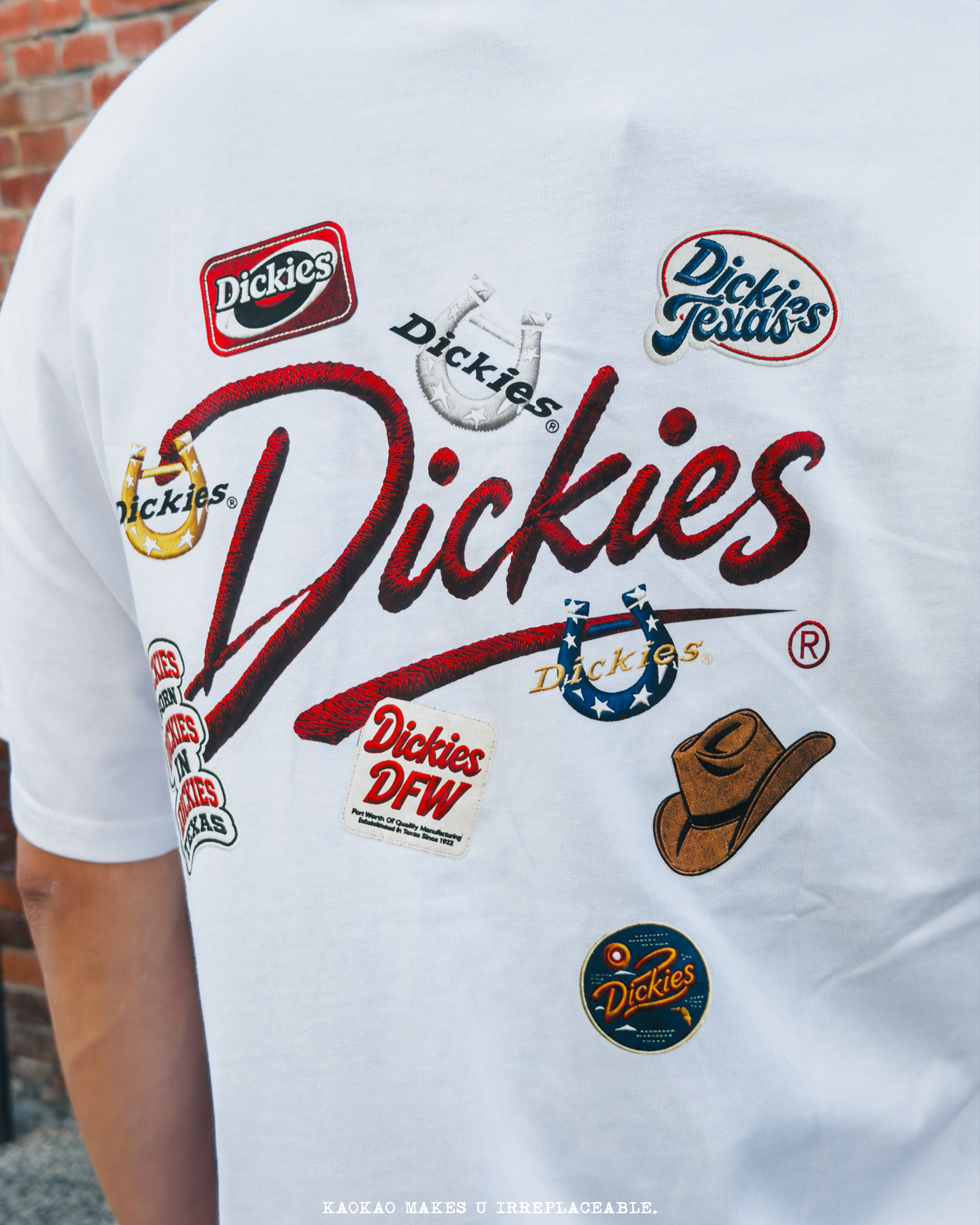 預購 Dickies 320G 重磅 「仿刺繡草寫字貼布」短Tee DKU262MKTWJ9-C2