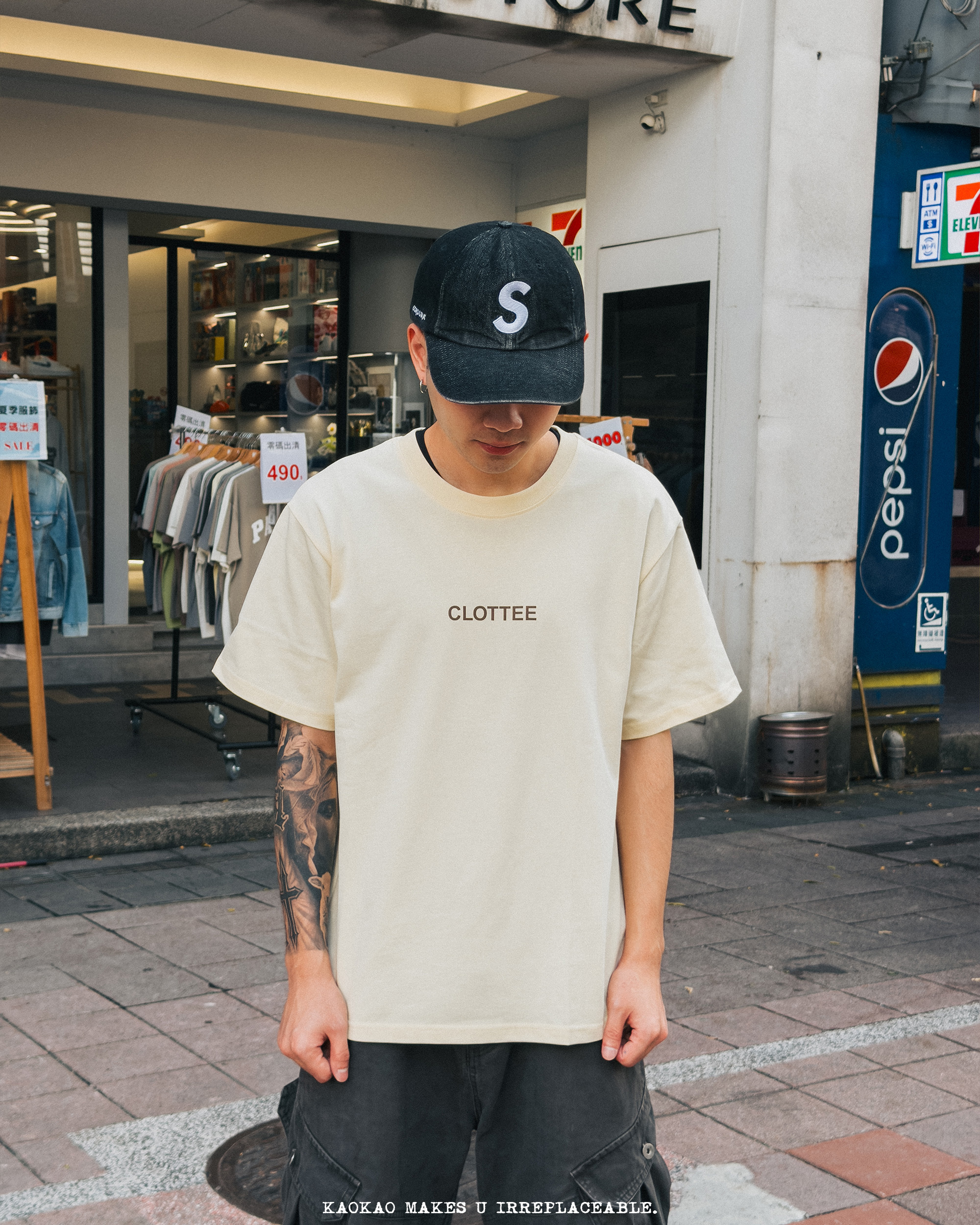 預購 Clottee  第一款「前小字背後經典大logo 」短tee