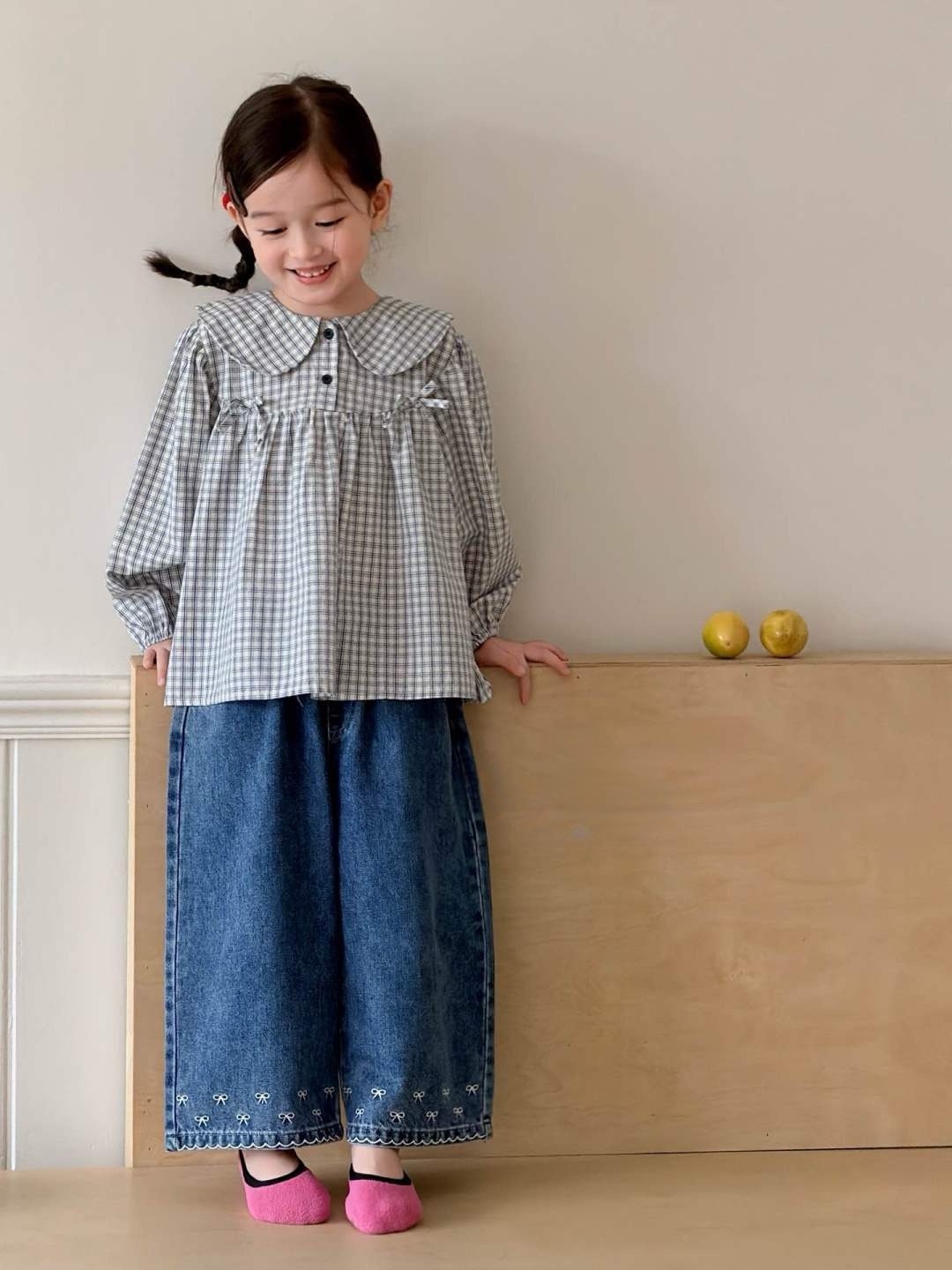 刺繡蝴蝶結牛仔長褲