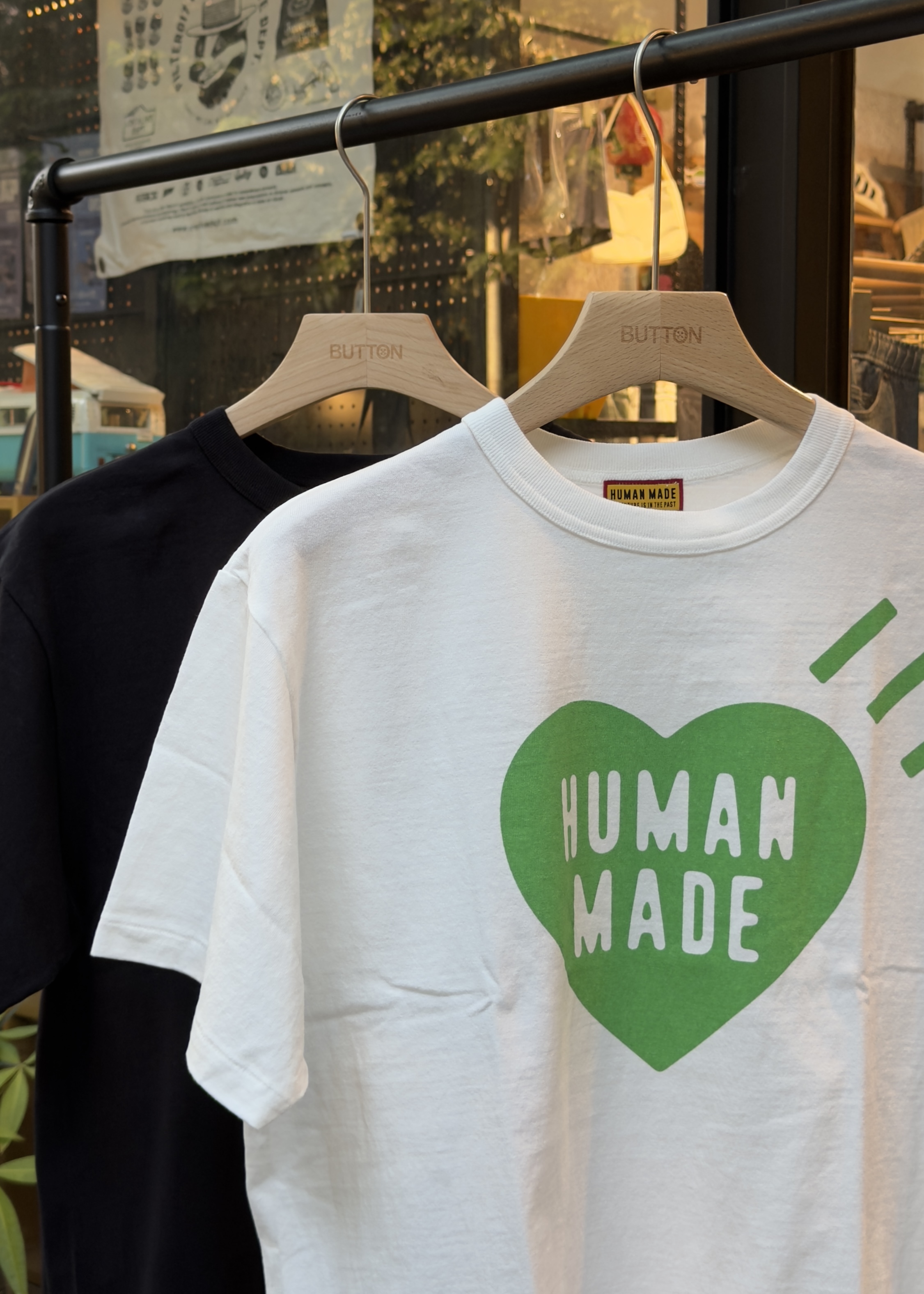 Human made 京都限定 胸前綠色大愛心 短tee HM31TE052
