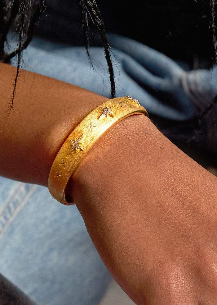 1MB0920-008 [MYA BAY] Diwali Cuff 手鐲 金色 #BR-355.G (EU)