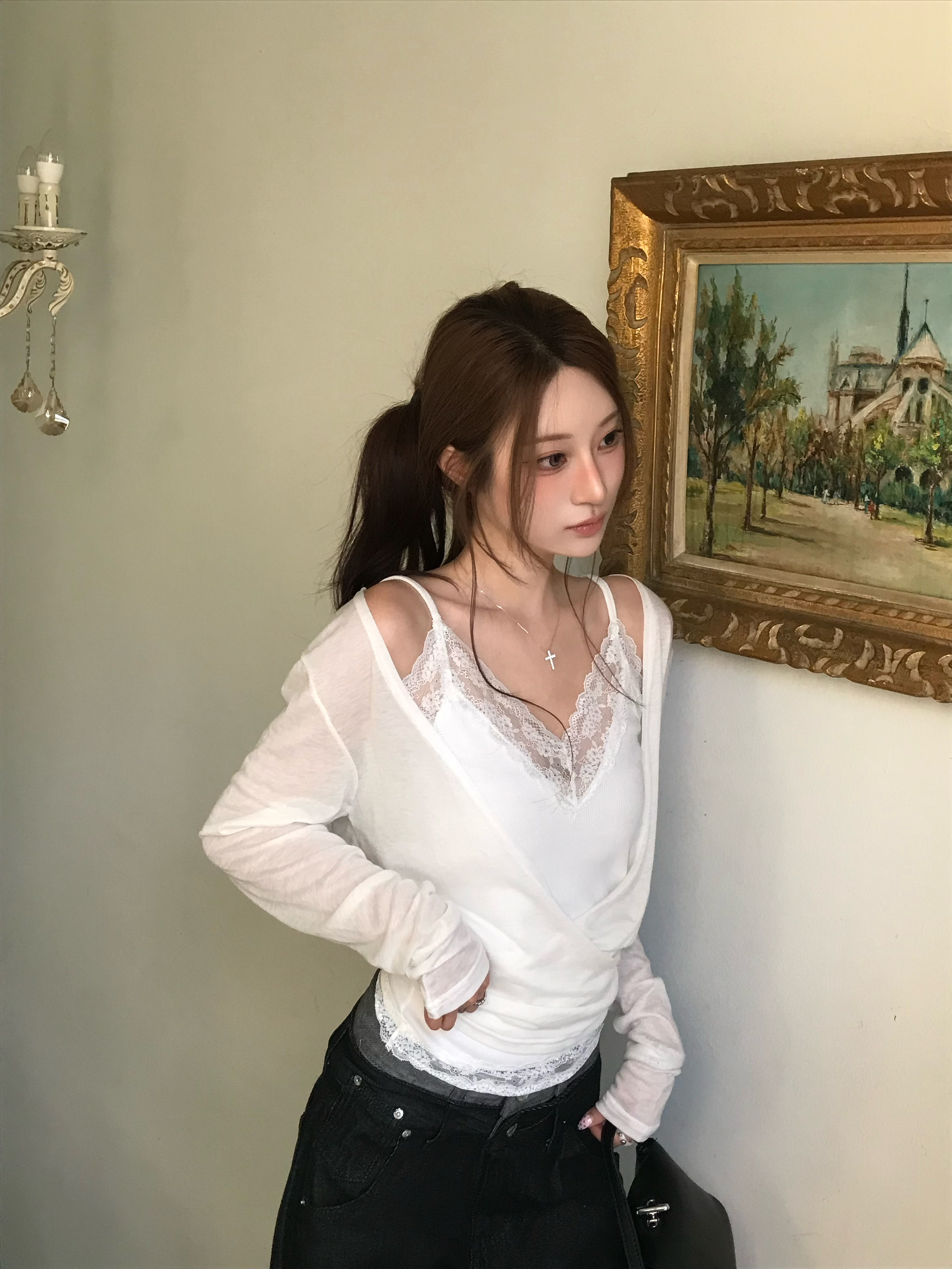 A02 Fallen Angel 高級感蕾絲背心 (白)
