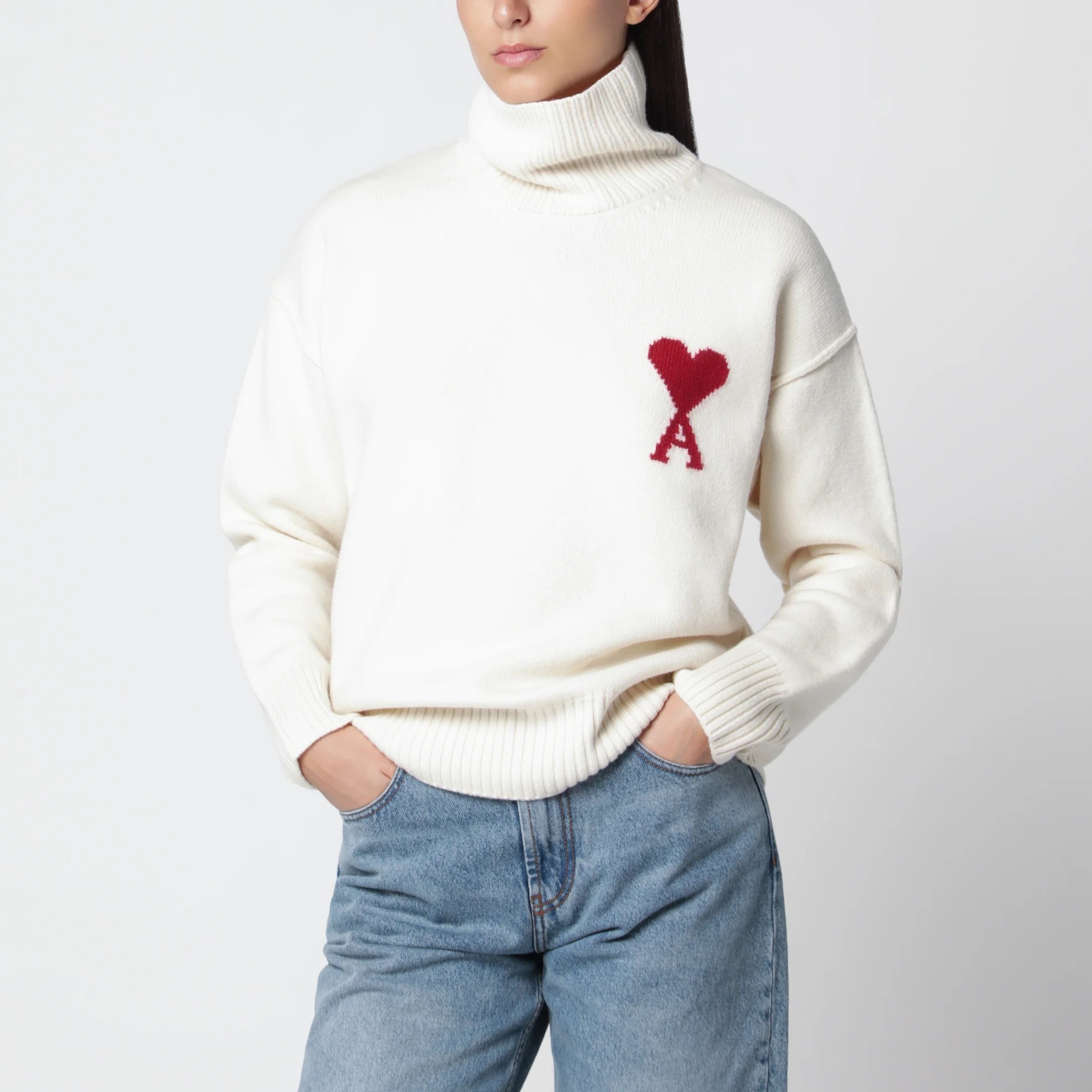 1FF0918-292 [AMI] 白色 Ami de Cœur 羊毛樽領毛衣 #UKS839018 (EU)