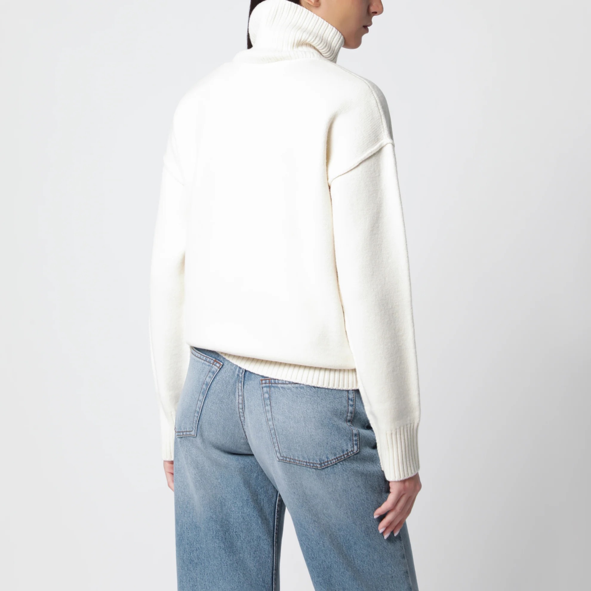 1FF0918-292 [AMI] 白色 Ami de Cœur 羊毛樽領毛衣 #UKS839018 (EU)