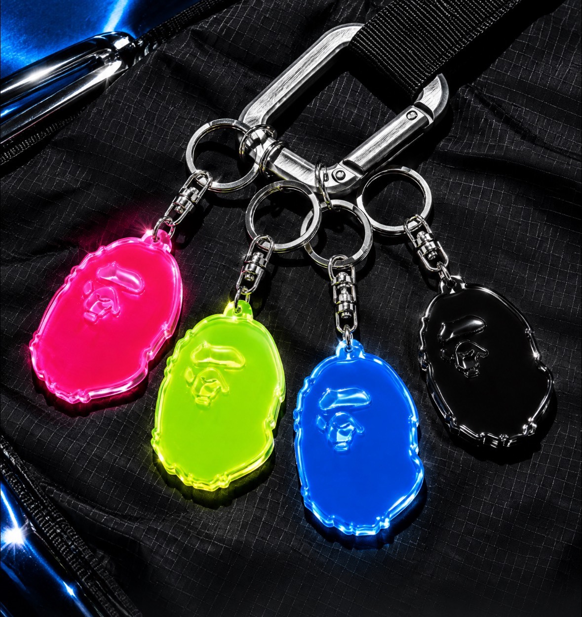 【APAIR】預購 A BATHING APE HEAD REFLECTIVE KEYCHAIN 猿人反光吊飾 4款