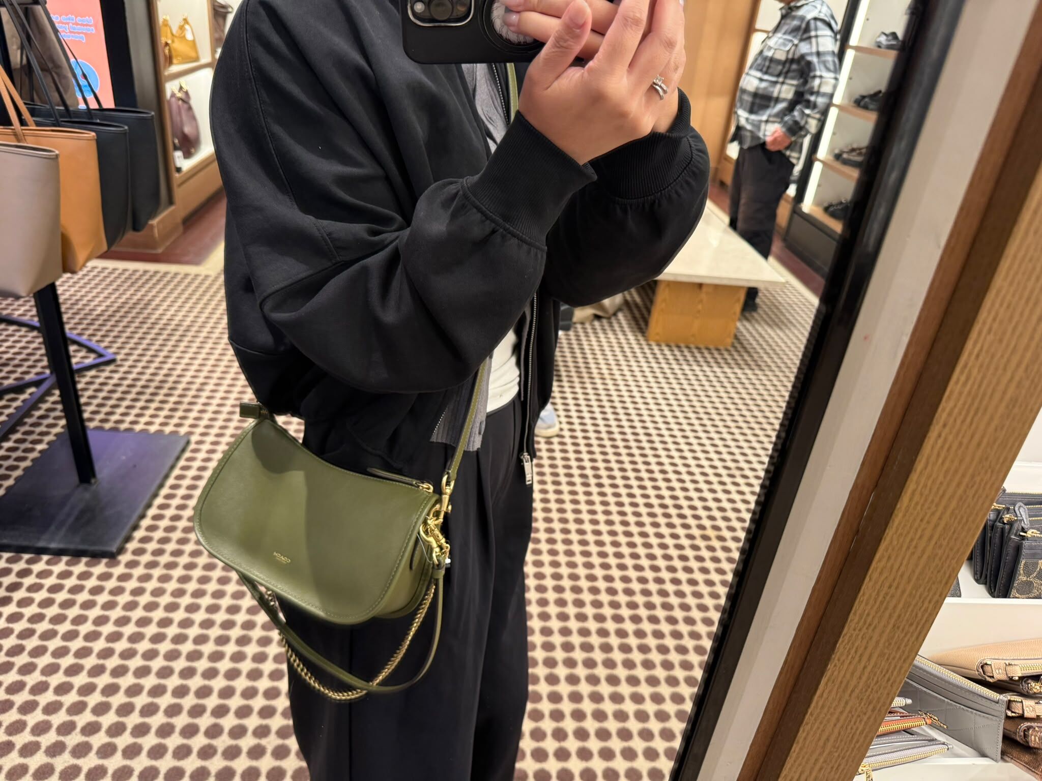 LYS02650 COACH WAVERLY BAG 橄欖綠(附有3條肩帶)