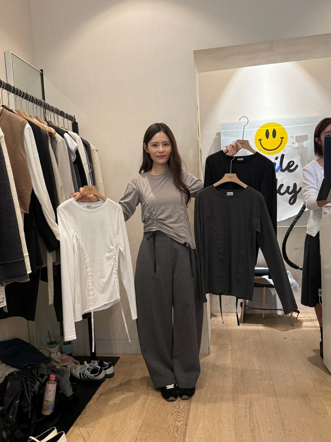 LF7115 側抽繩修身上衣