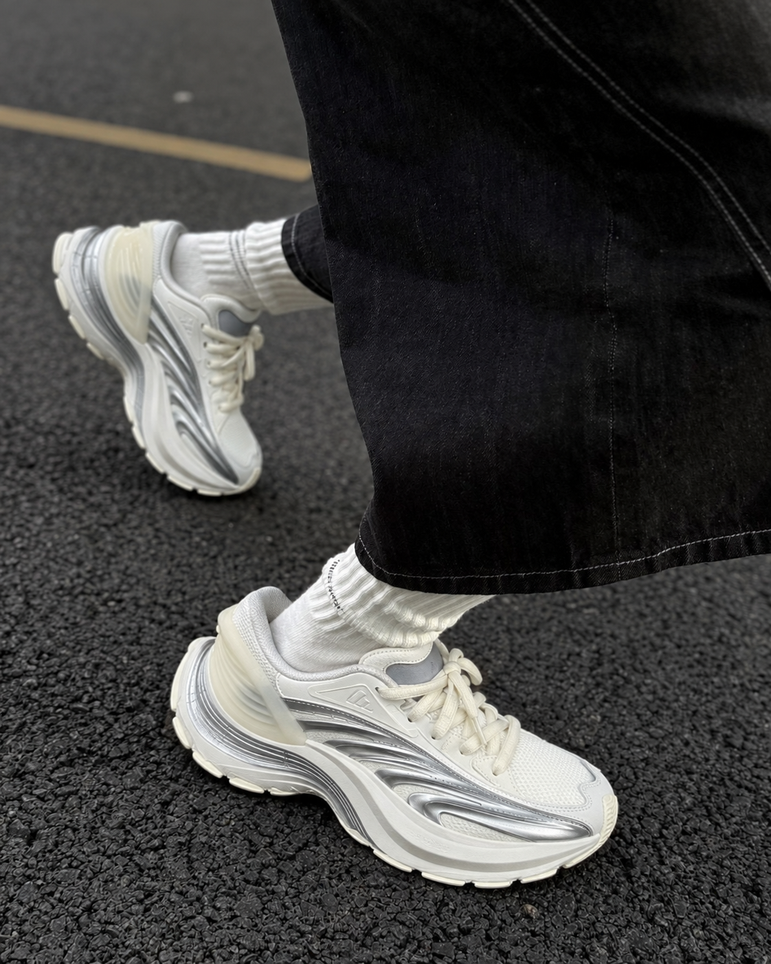 Adidas XLG MTW "White Grey" 米灰銀 老爹鞋 慢跑鞋 JR6390
