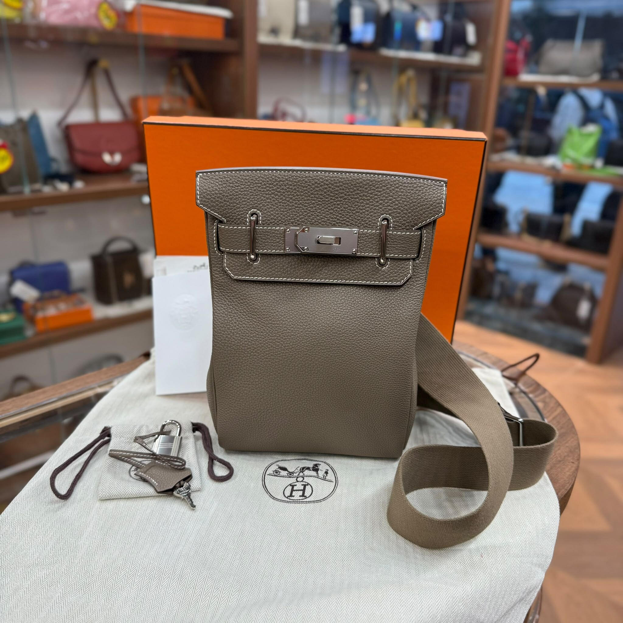 BRAND NEW HERMES HAC A DOS PM BACKPACK ETOUPE TOGO ,STAMP W #愛馬仕背包 H083589CK18