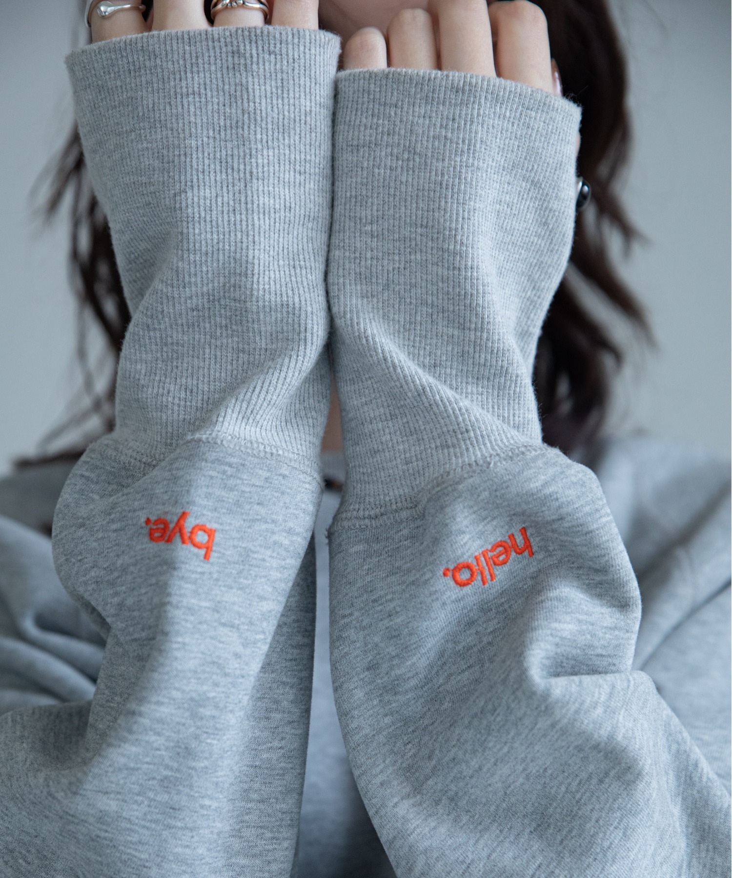 日本 VACANCY Hello bye 刺繡 撞色 短版 大學T 五色