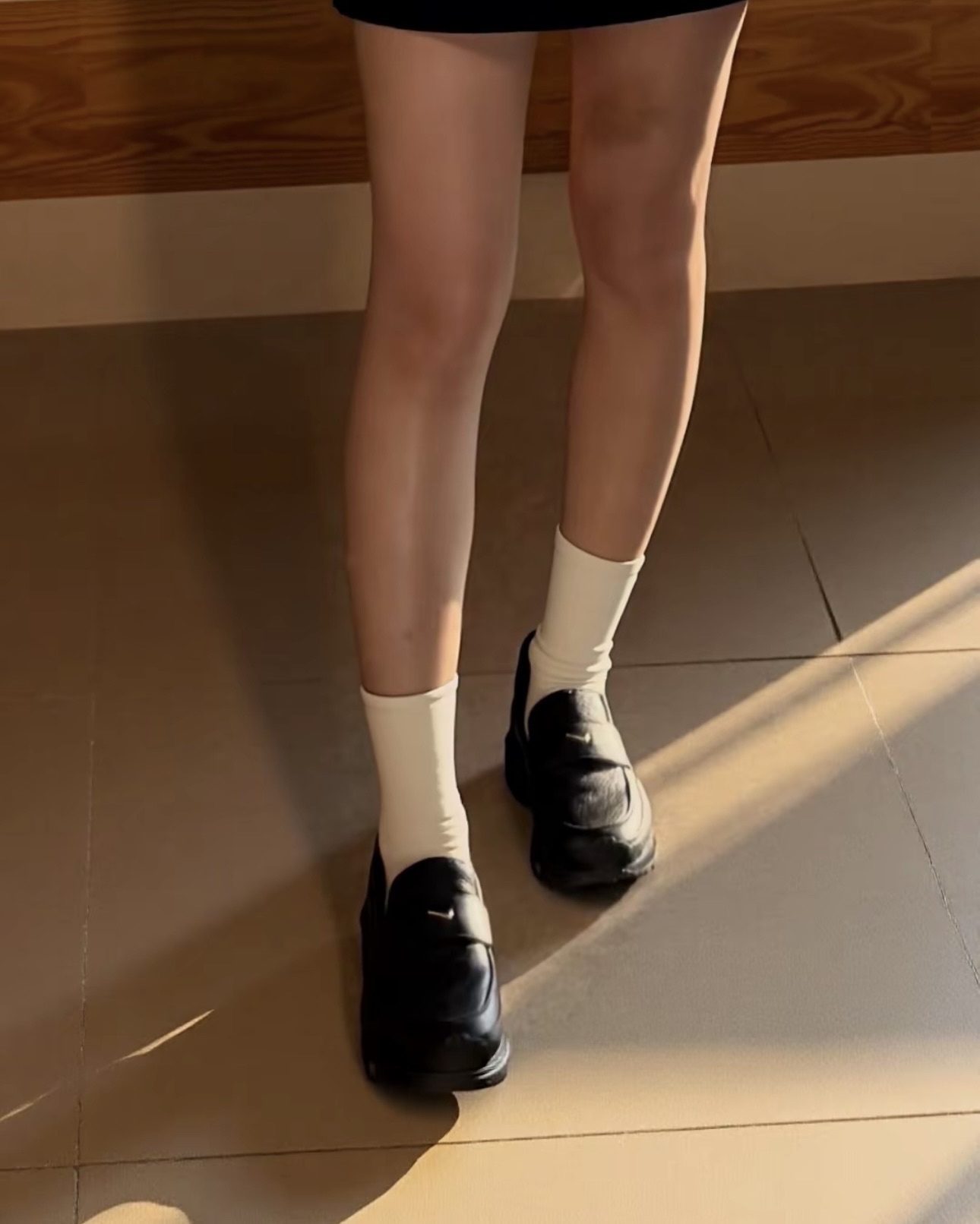 女鞋 NIKE W AIR MAX PHENOMENA 黑 氣墊 緩震 厚底 皮革 小金勾 休閒 樂福鞋【IM8814-001】Loafer