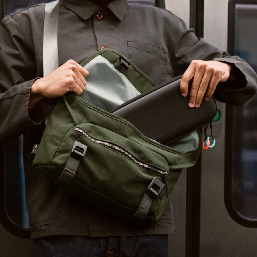 Classic Messenger 8L Gaming Edition 電競特別版郵差包