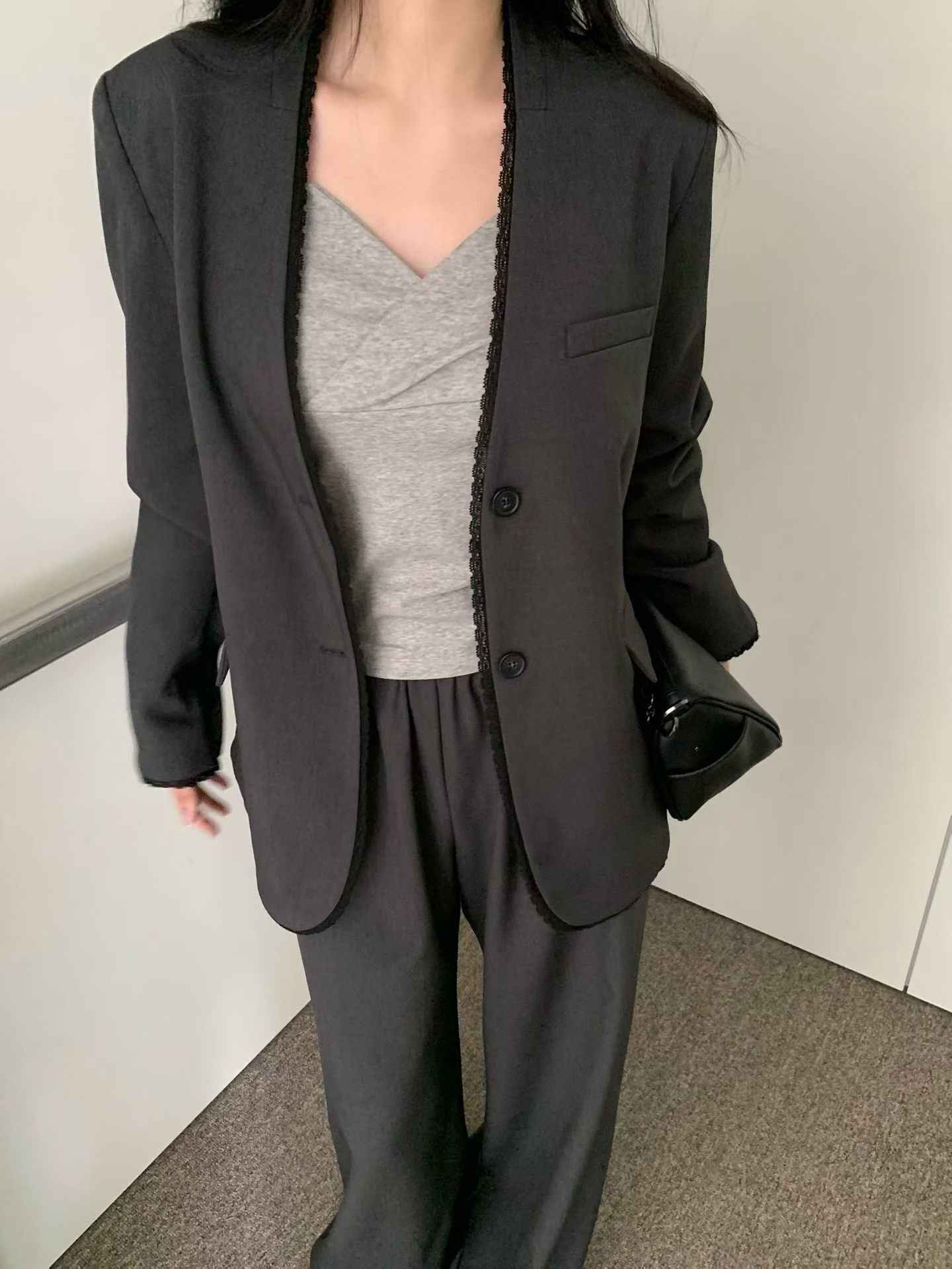 VB2601 Lace Blazer
