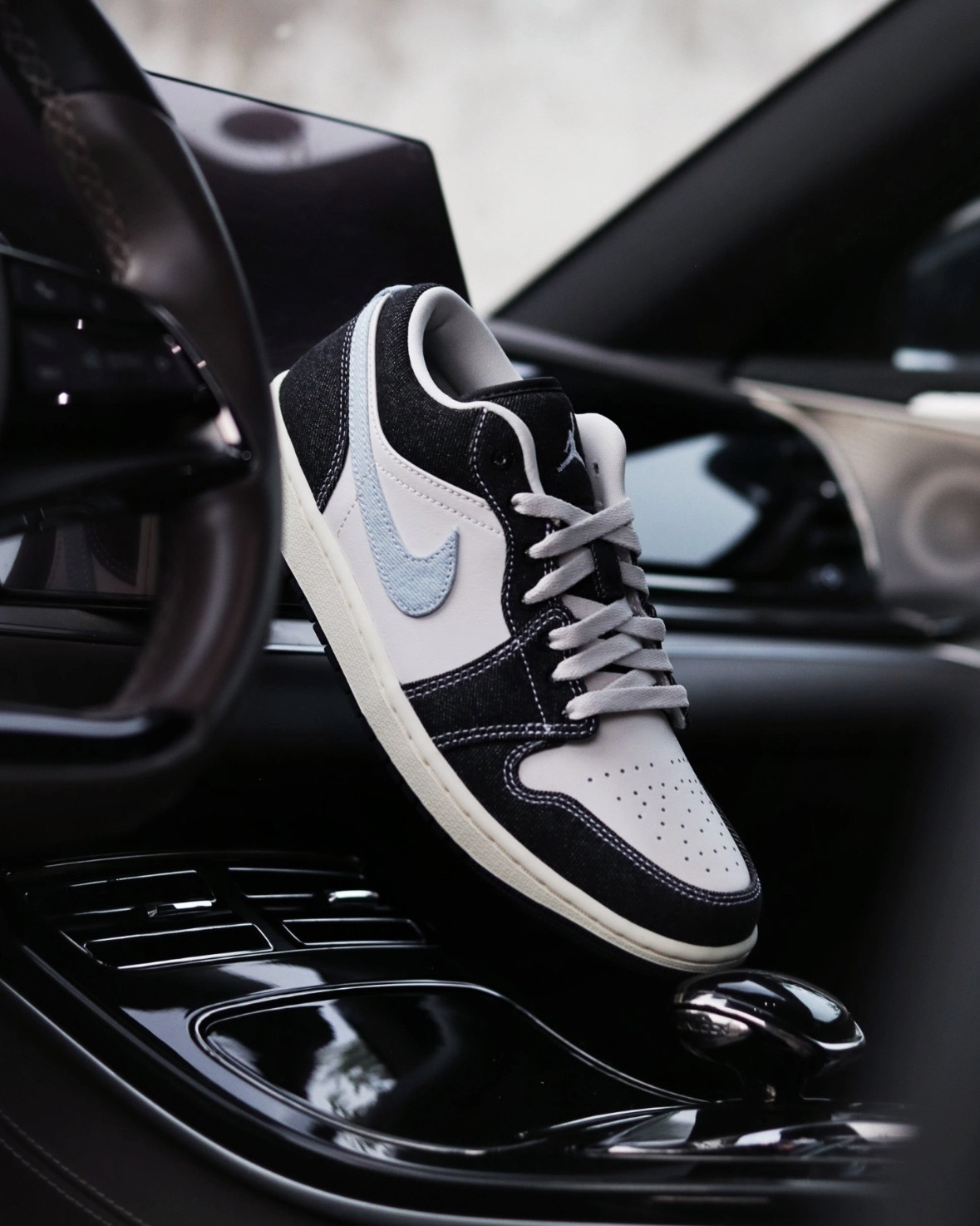 【逢甲 FUZZY】Air Jordan 1 Low "Armory Blue" 牛仔布 黑藍 JA4395-001