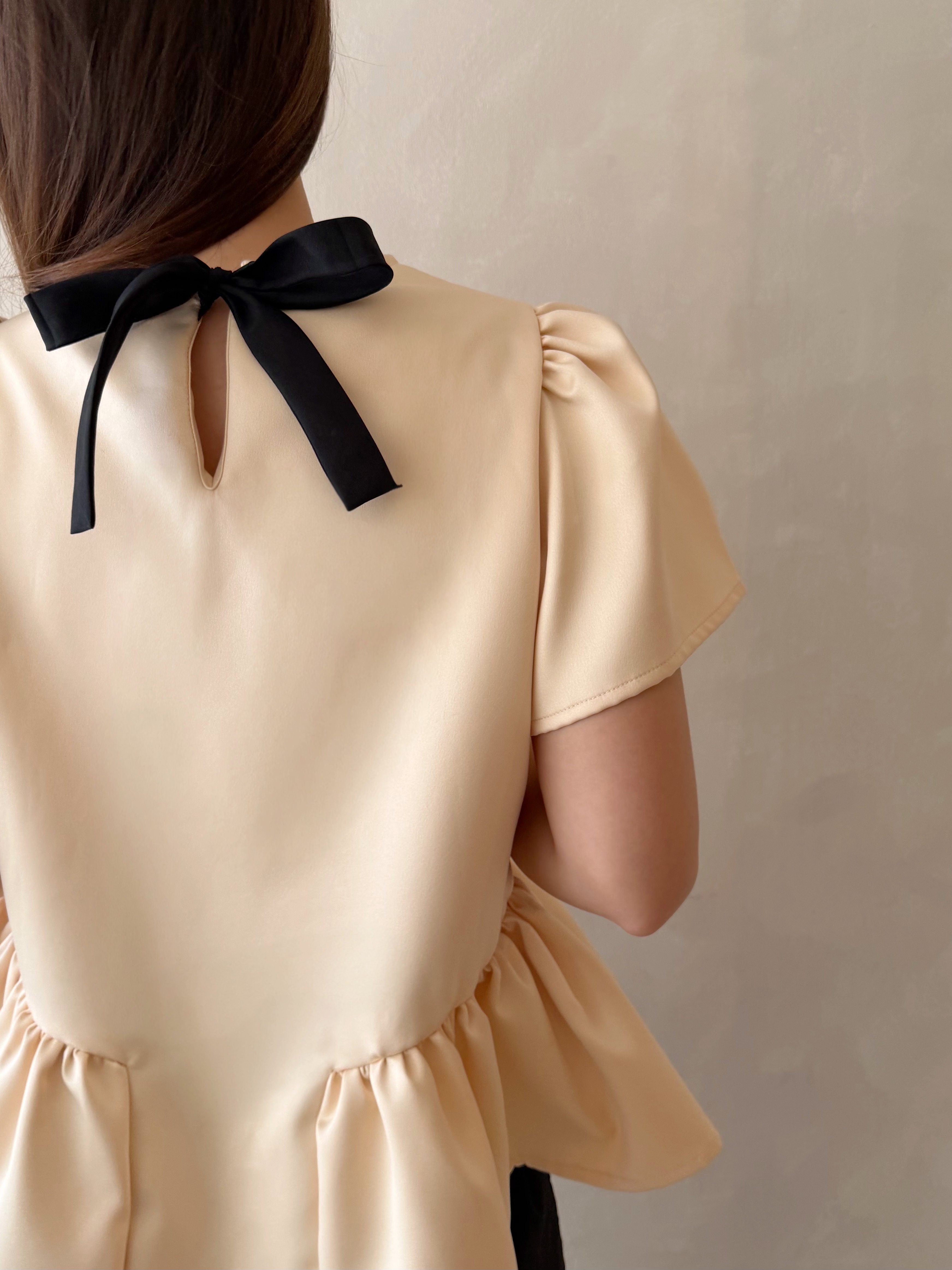 Yelena Satin Top - Cream