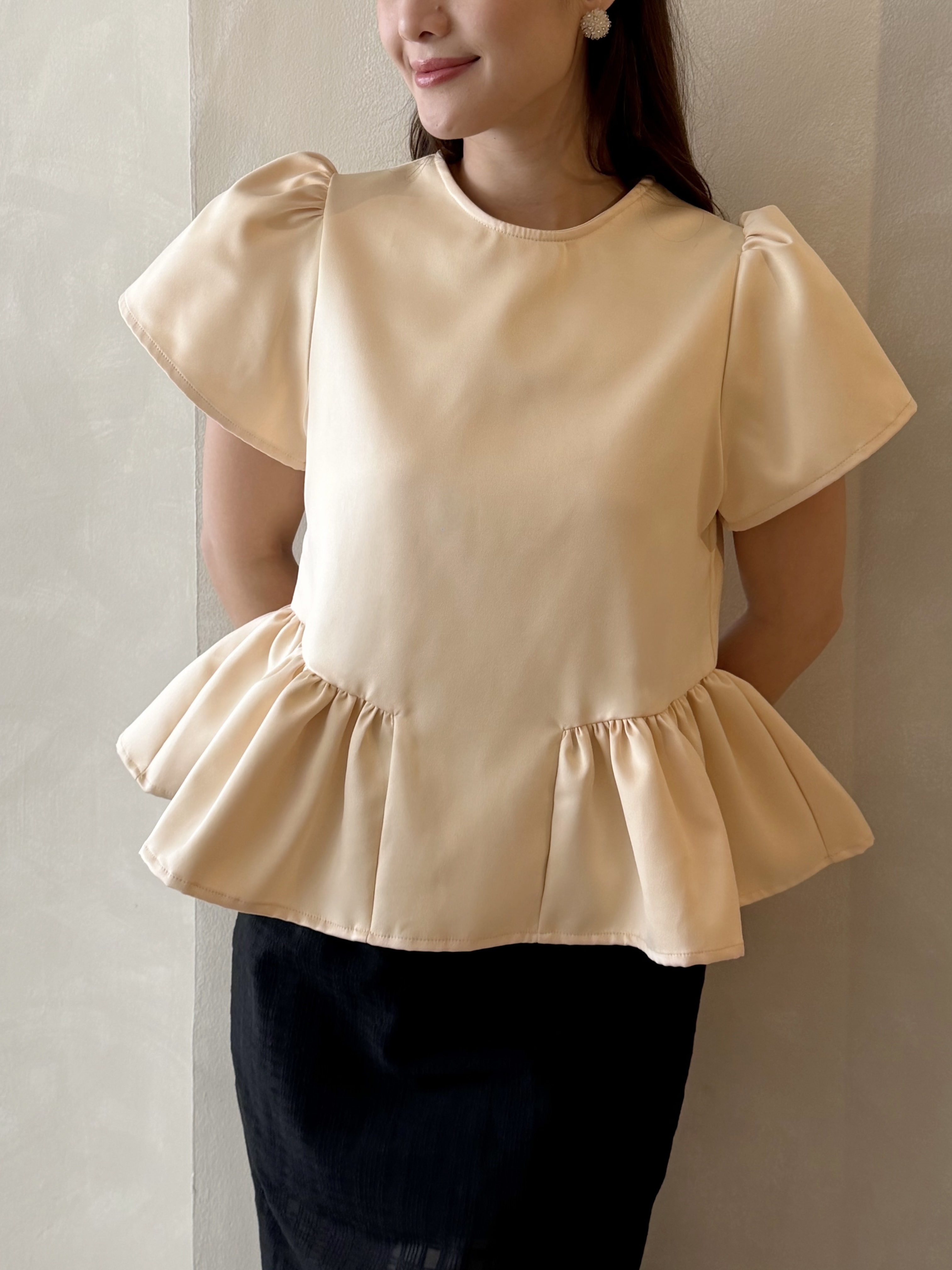 Yelena Satin Top - Cream