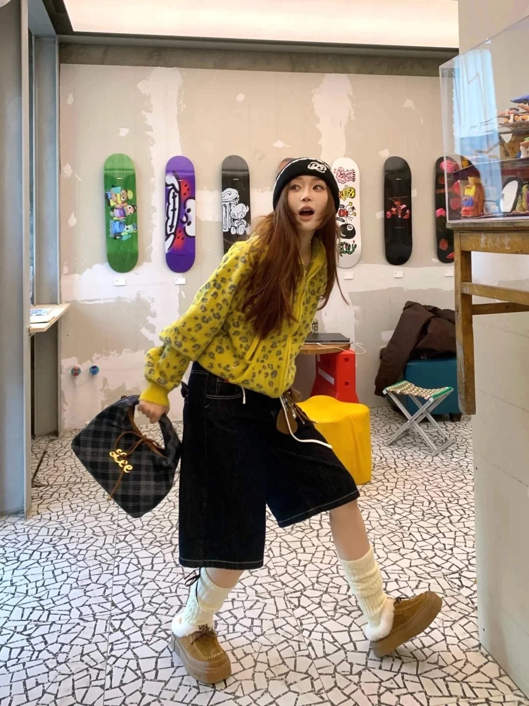 代購-Lee 偵探少女系列 英倫格紋設計 復古百搭 三角包 單肩手提包 三色