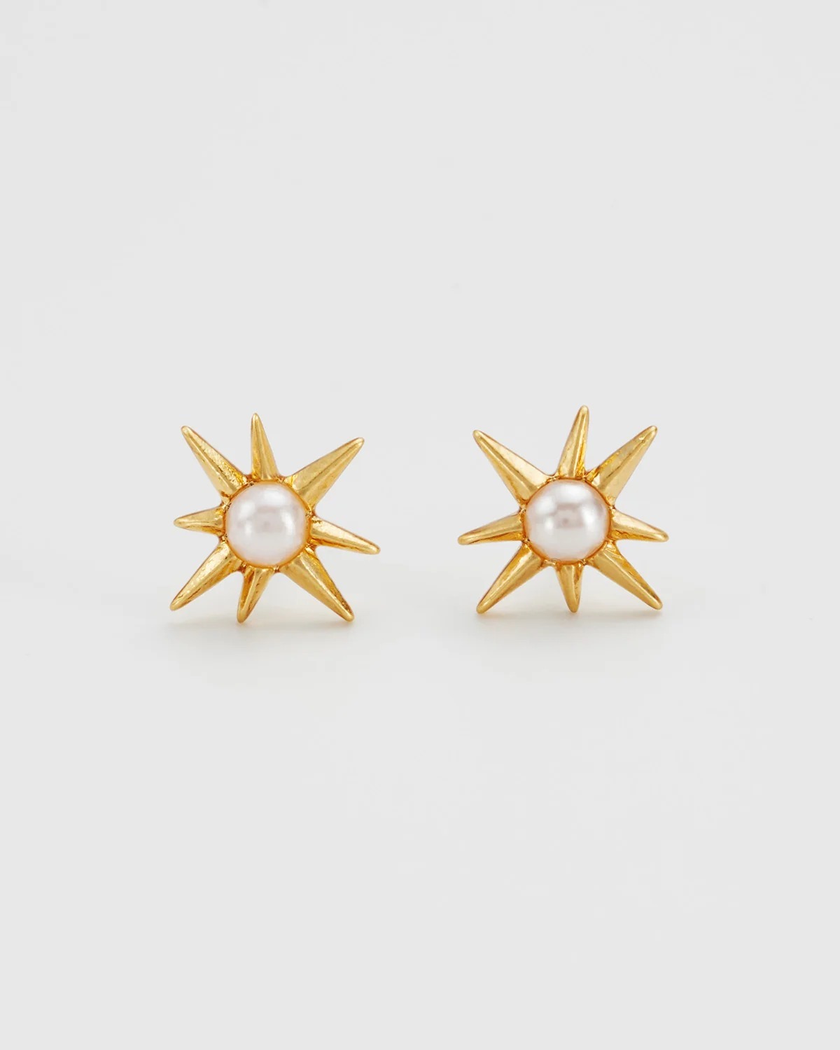 英國代購 FABLE ENGLAND Star Pearl Stud Earrings