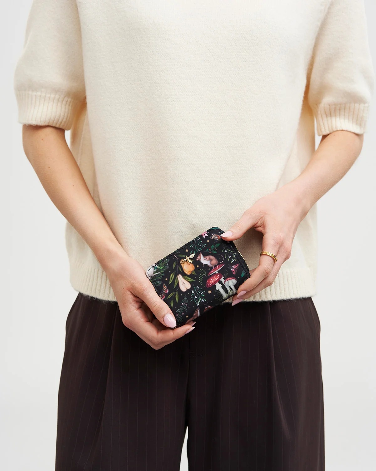 英國代購 FABLE ENGLAND Niva Print Small Purse in Green