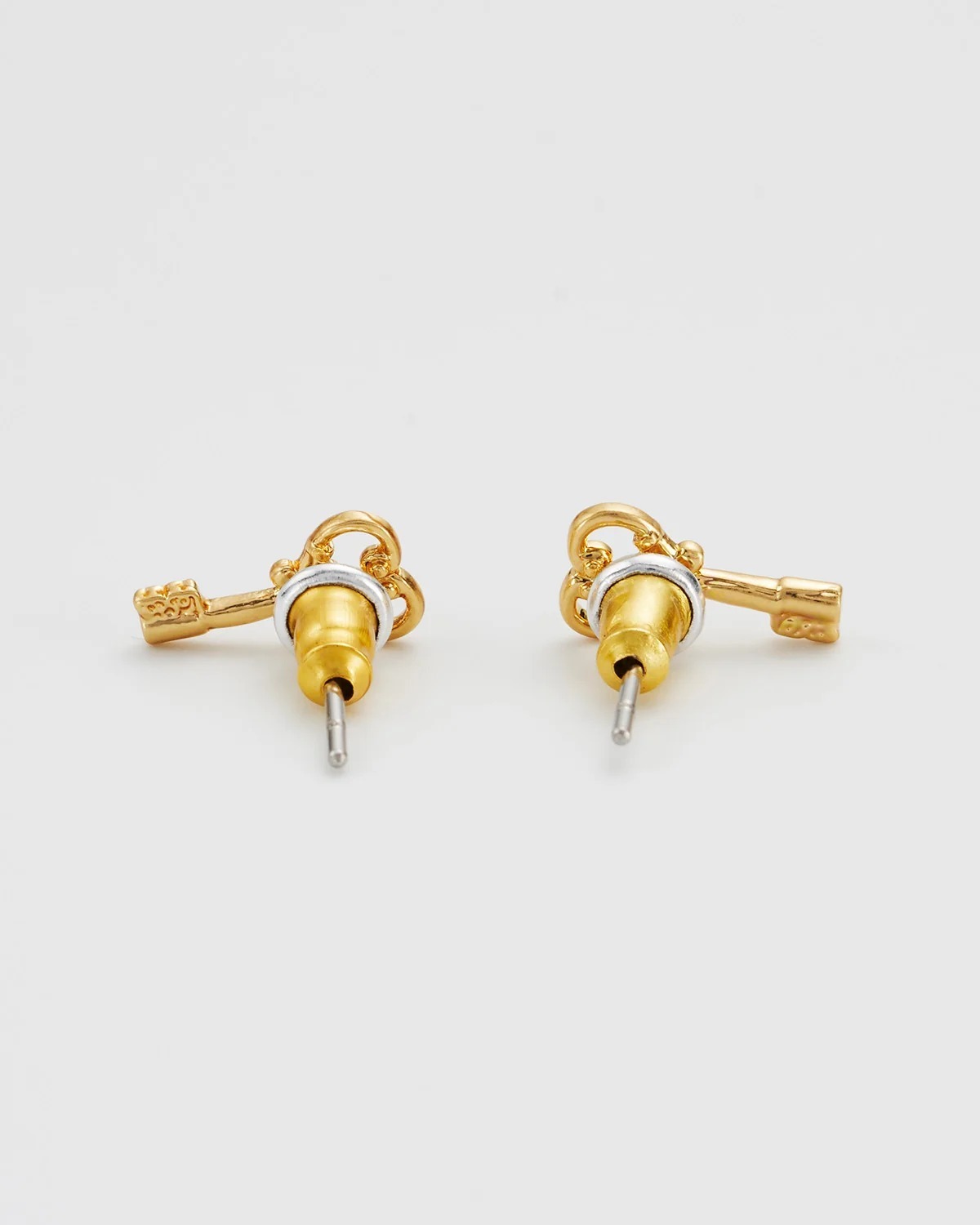 英國代購 FABLE ENGLAND Key Stud Earrings