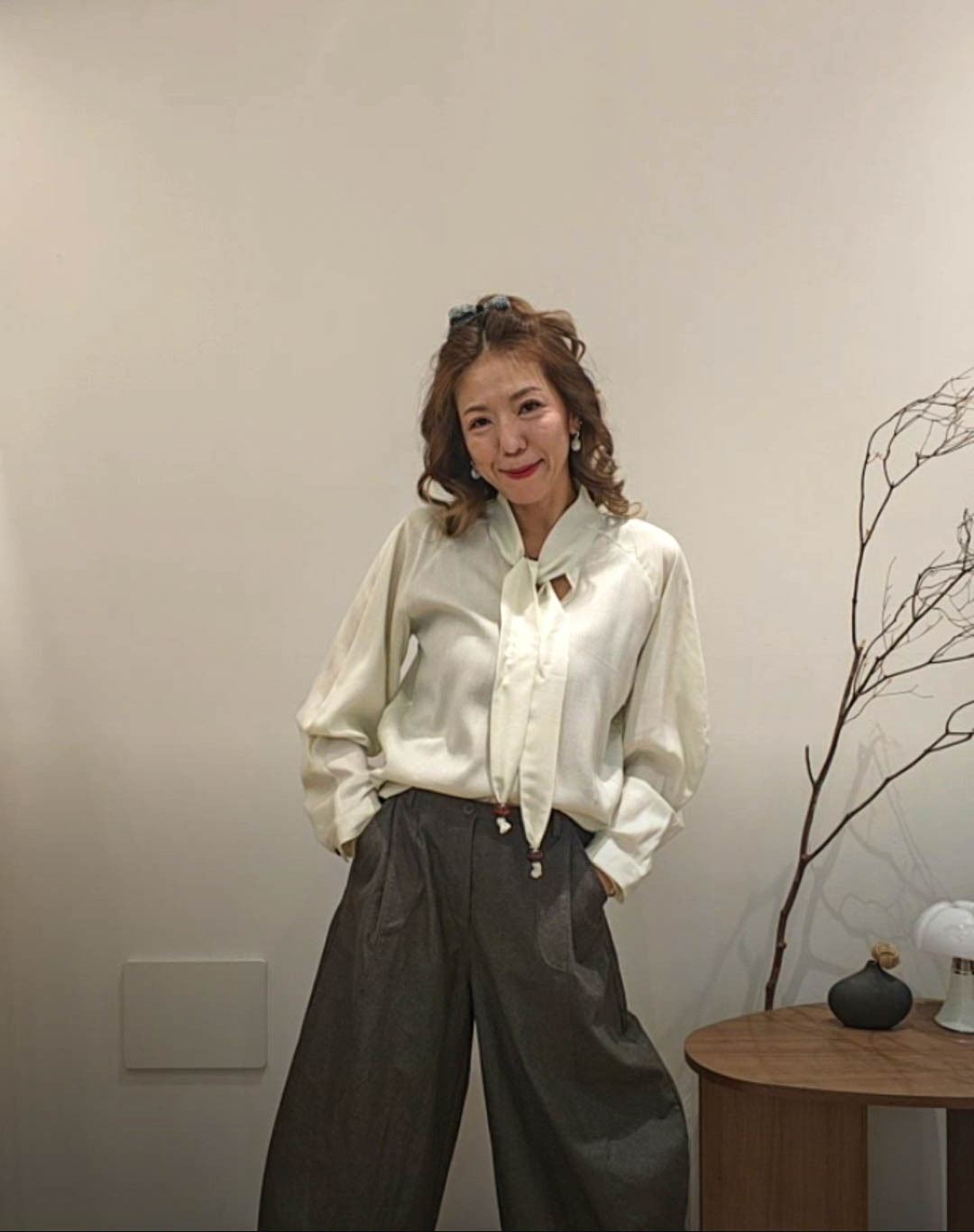 💍K8258  ▶️綁帶領子素面上衣 👉B:104cm L:60cm