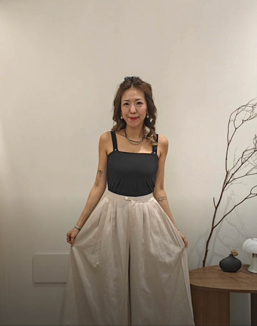 💍K8264  ▶️單扣打摺寬長褲 👉W:64-80cm H:156cm L:97cm