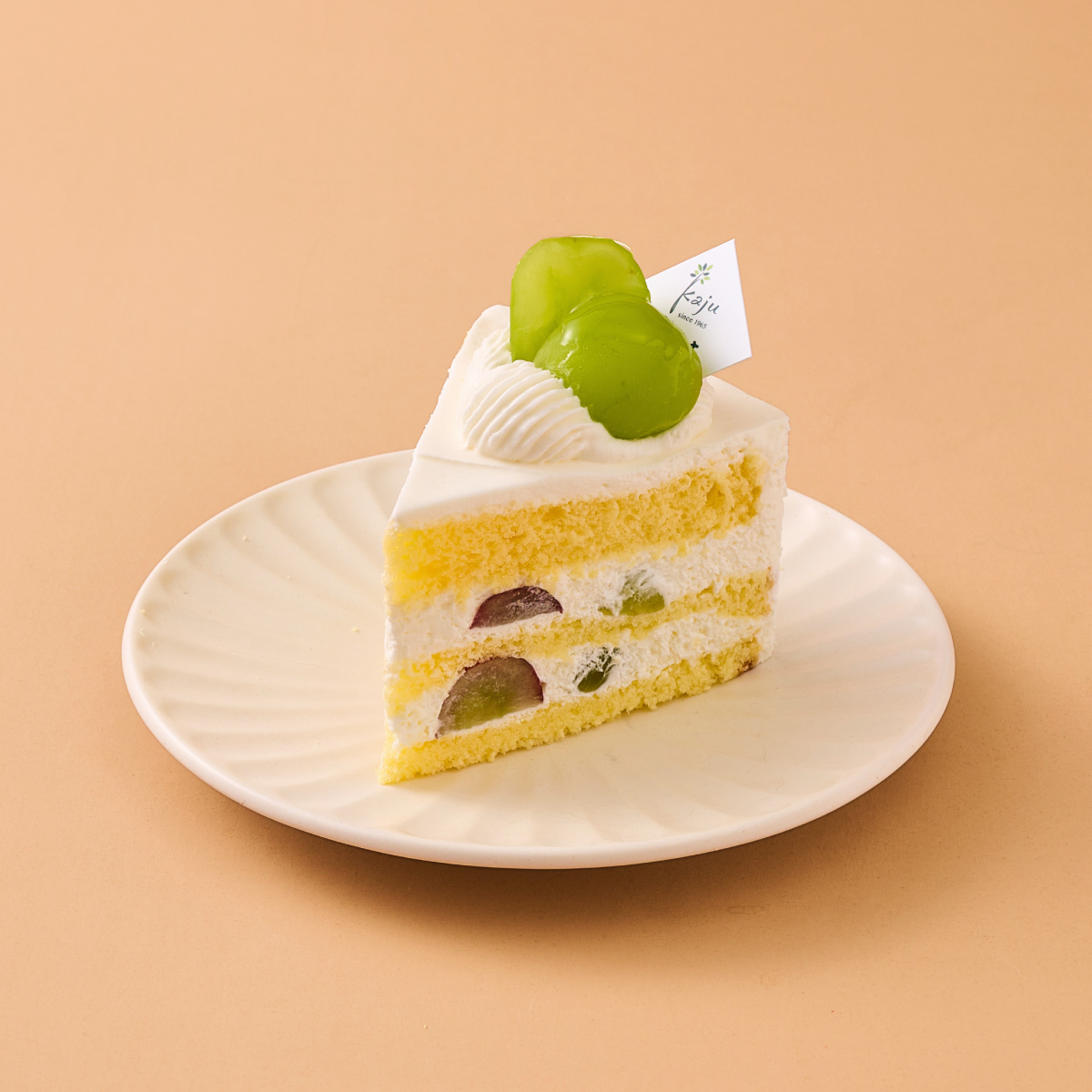 【 季 節 限 定 】葡萄純生鮮奶油蛋糕