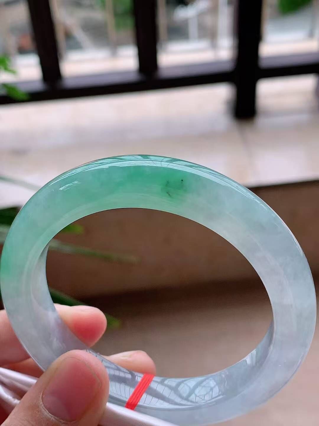 95241 56.9mm老種冰飄綠翡翠正圈手鐲 (56-58)