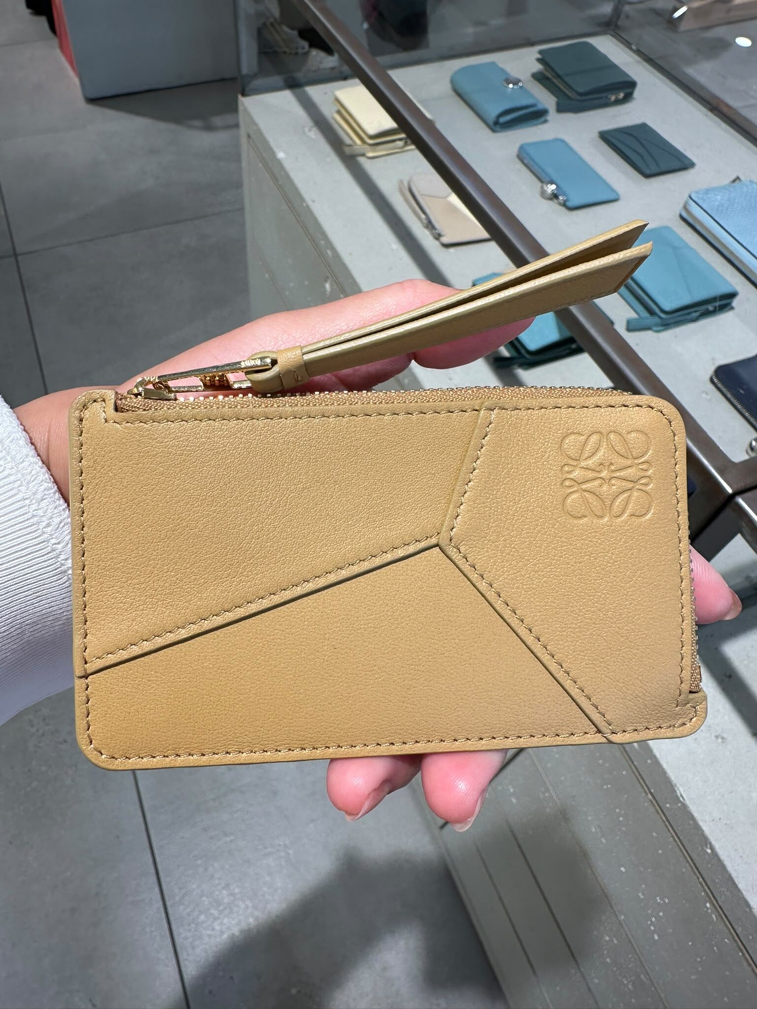 LYS02653 Loewe Puzzle long coin cardholder in classic calfskin