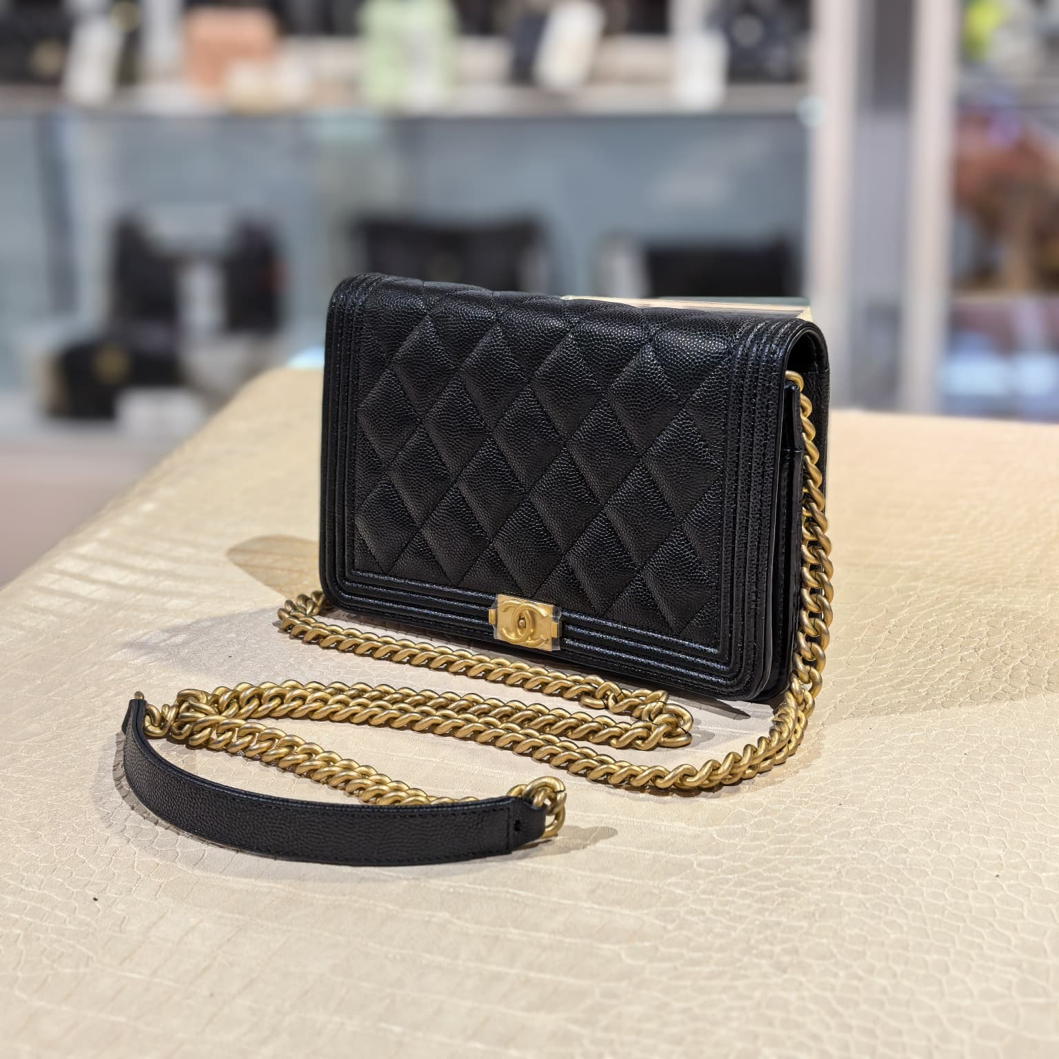全新CHANEL BOY WOC, AP1117, 黑金荔枝皮, #BRAND NEW #香榭站正品